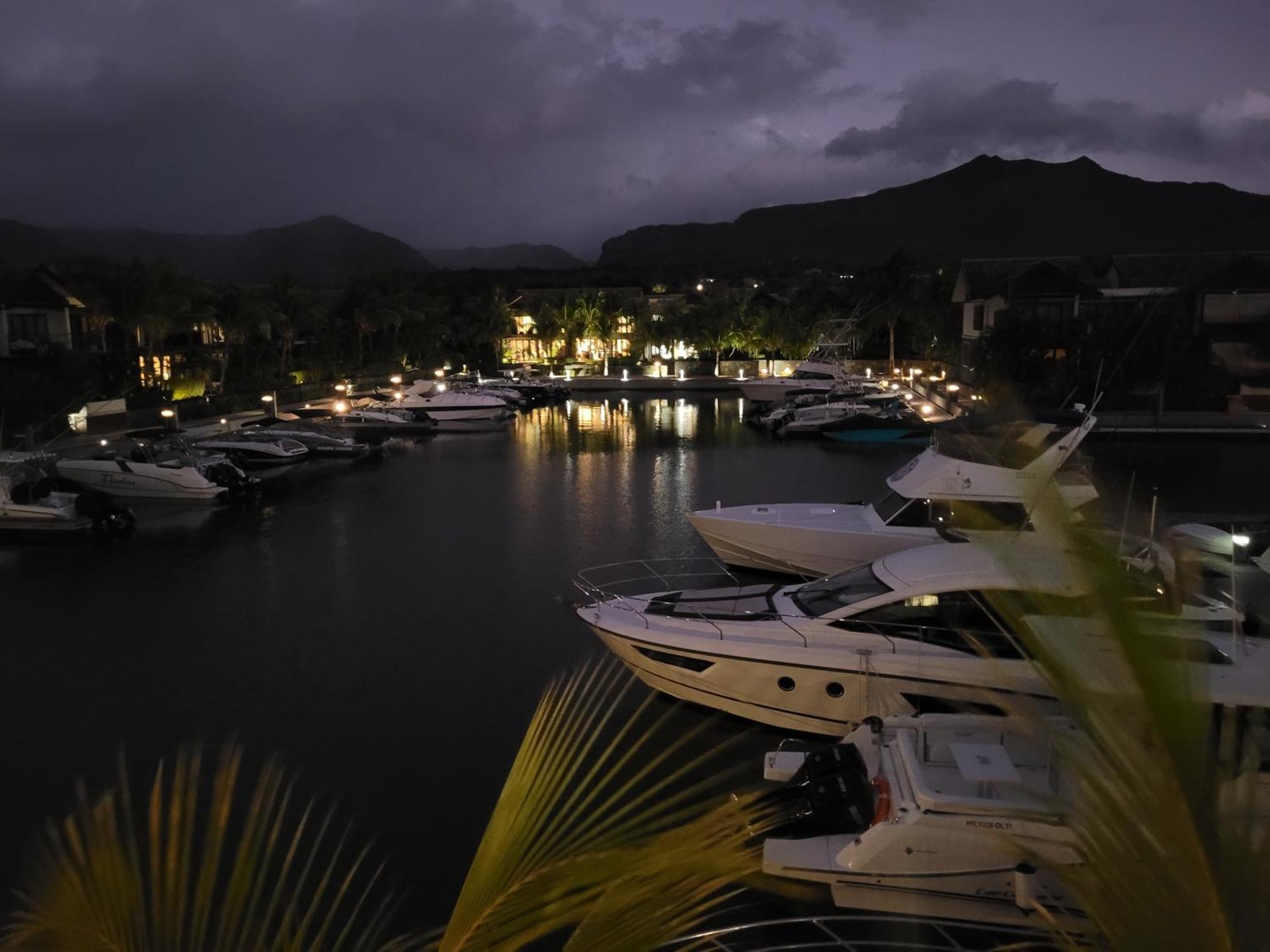 Apartment L'estuaire Seafront Black River