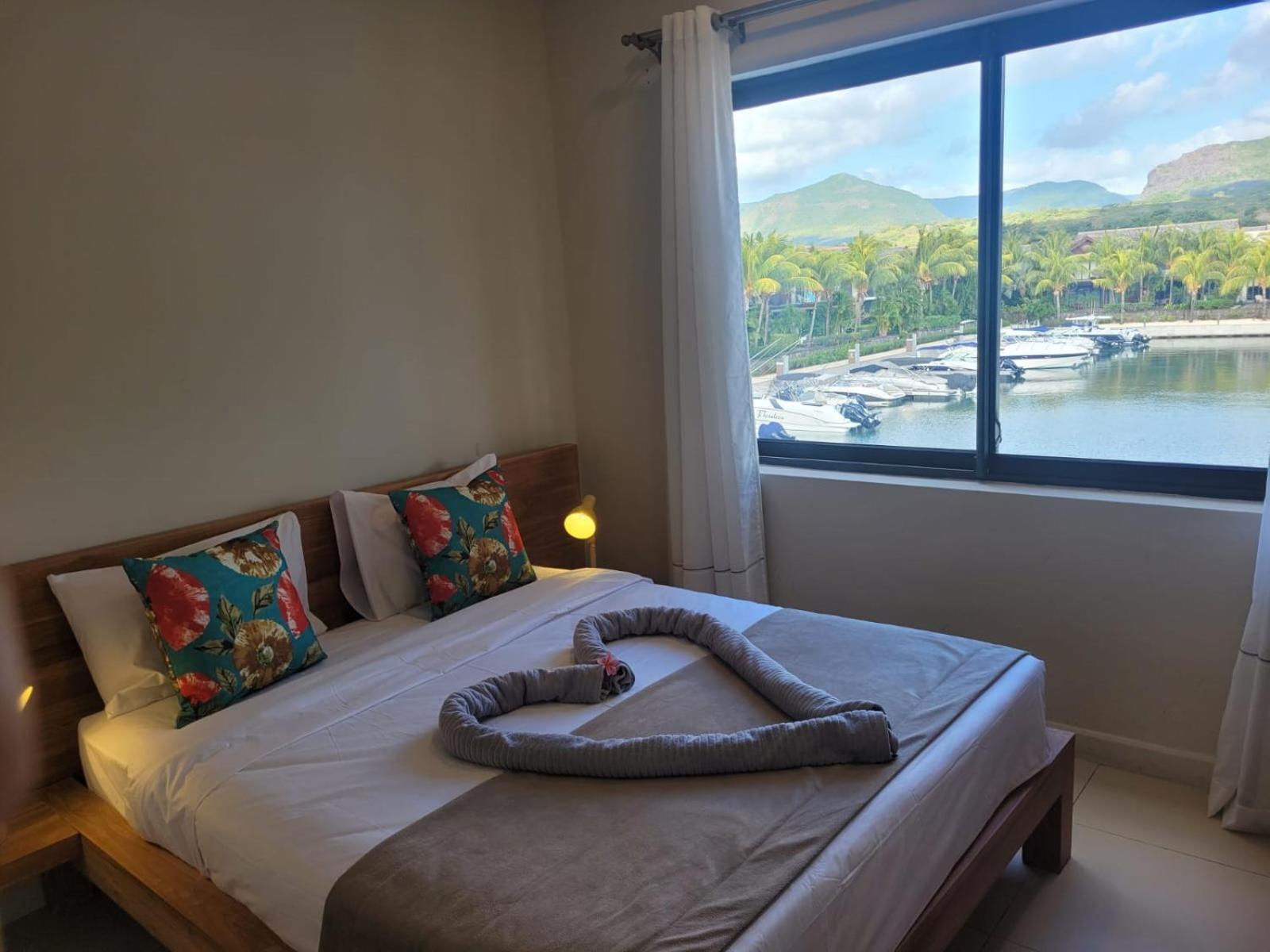 Apartment L'estuaire Seafront Black River *