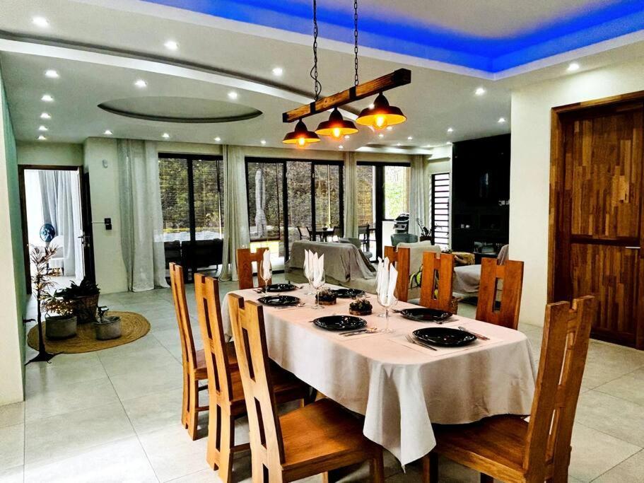 Sublima Villa, Luxe Et Elegance Villa *