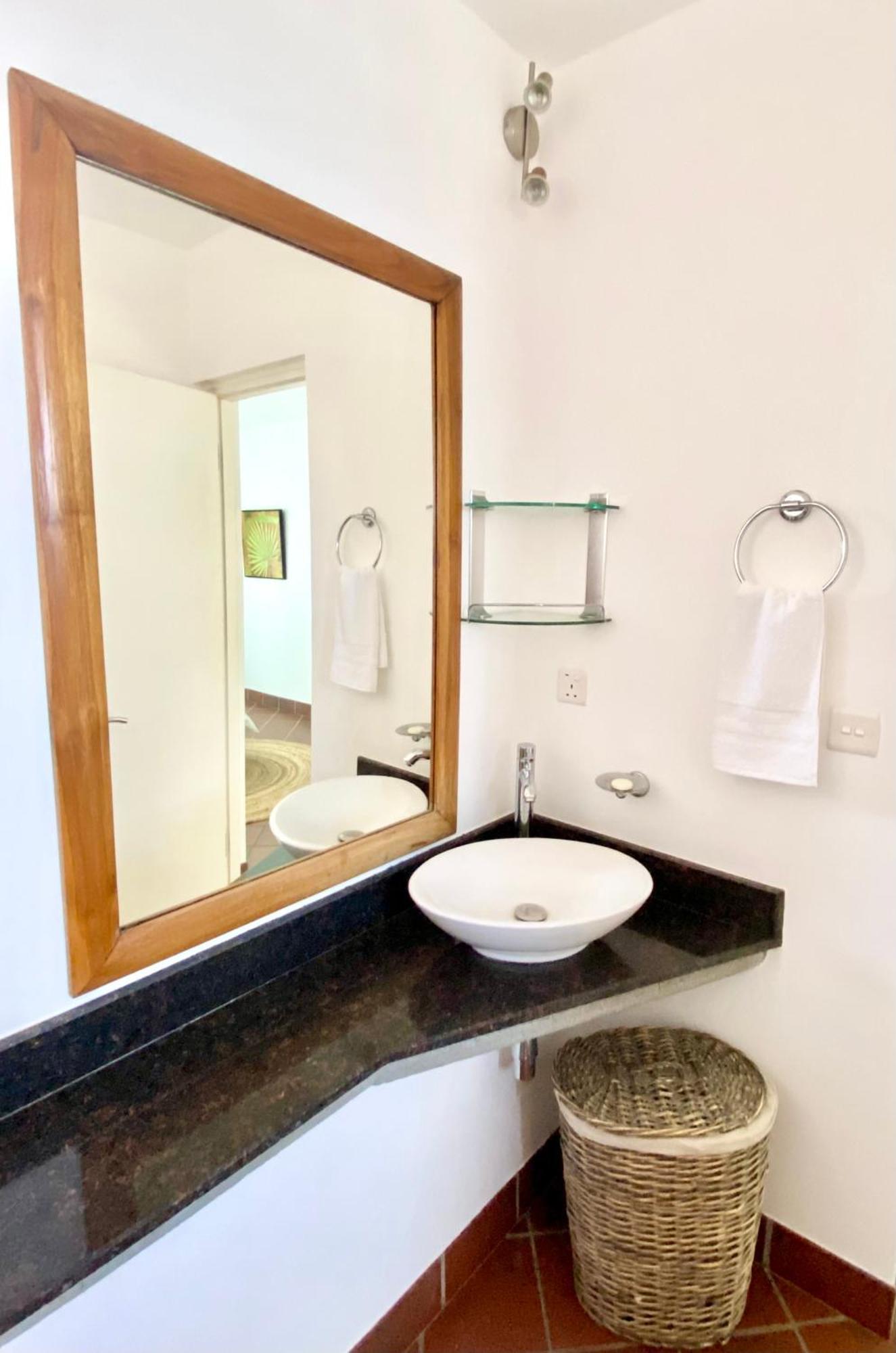 Port Chambly Riverfront Villa Terre Rouge (Mauricio)