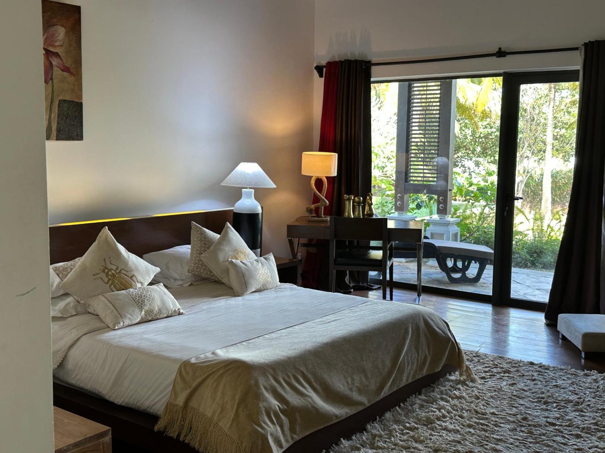 Serenite Villa