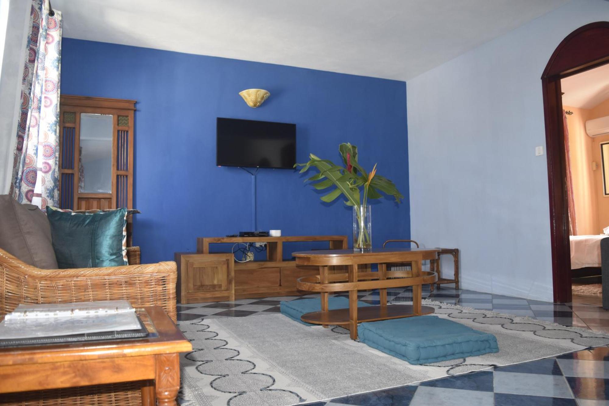 Sunset Apartment