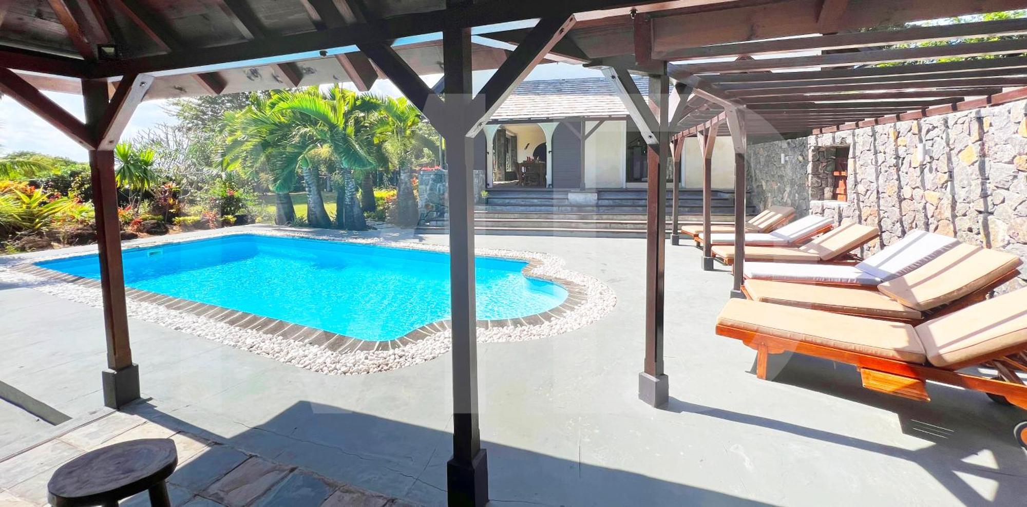 Ayapana Villa *