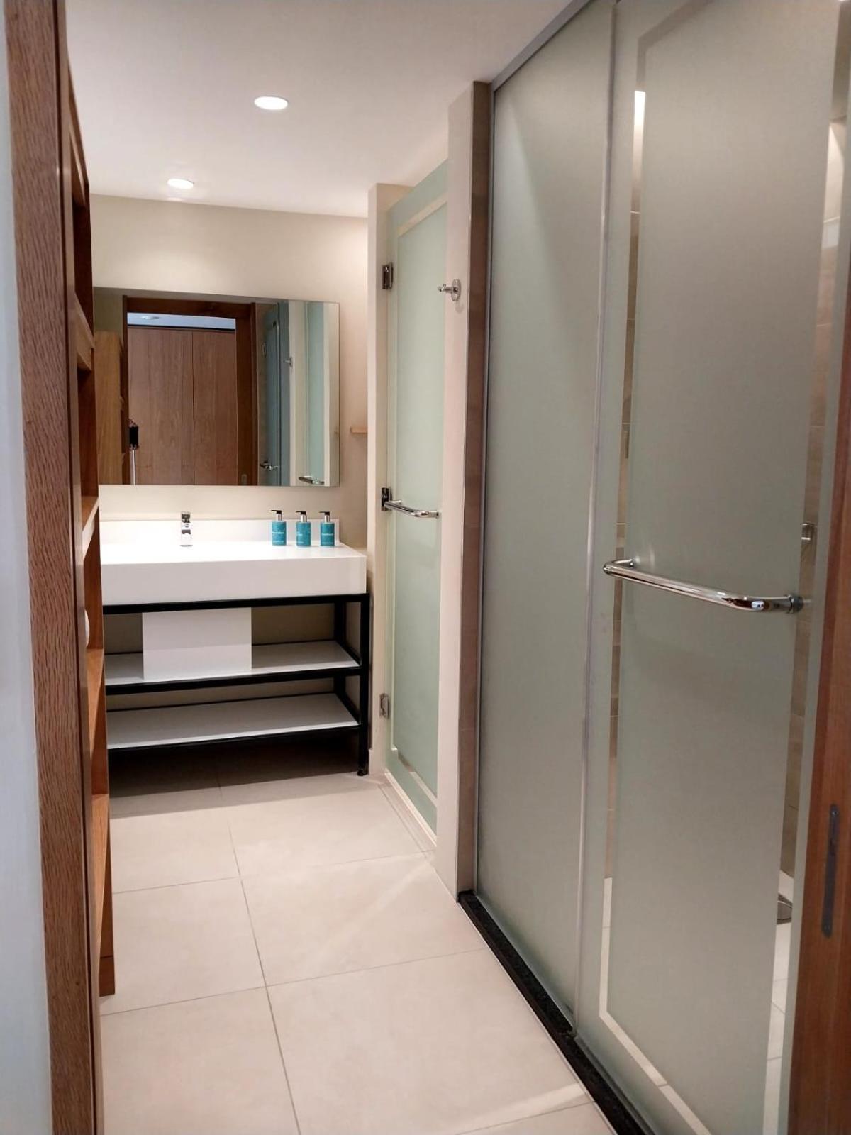 Ocean's Creek Resort 4*