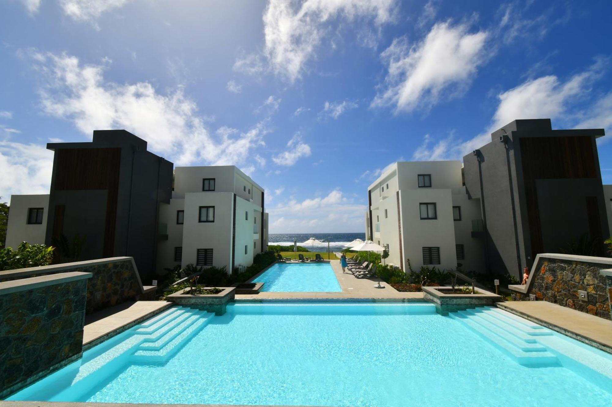 Villa White&blue Beachfront Luxury Poste Lafayette