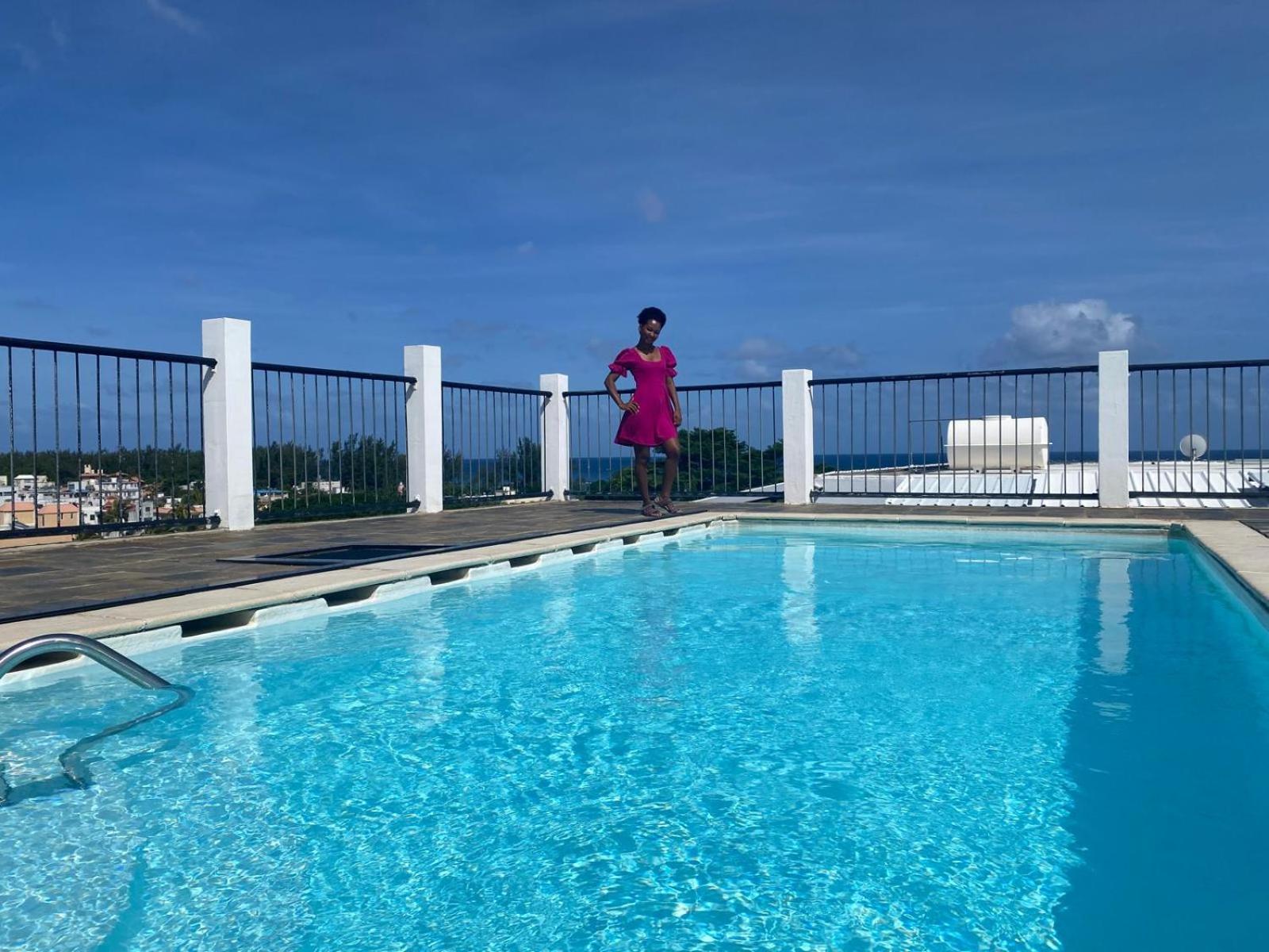 Apartment Modernes & Pool Mit Mega Aussicht *