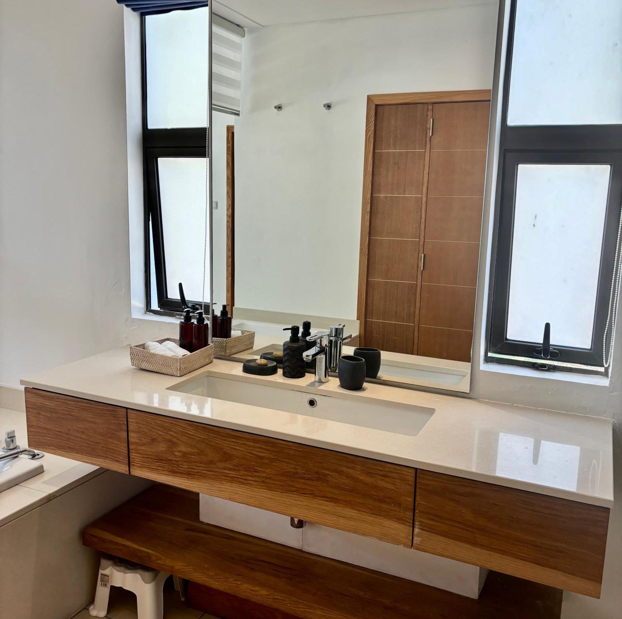 Luxury On The * Belle Mare