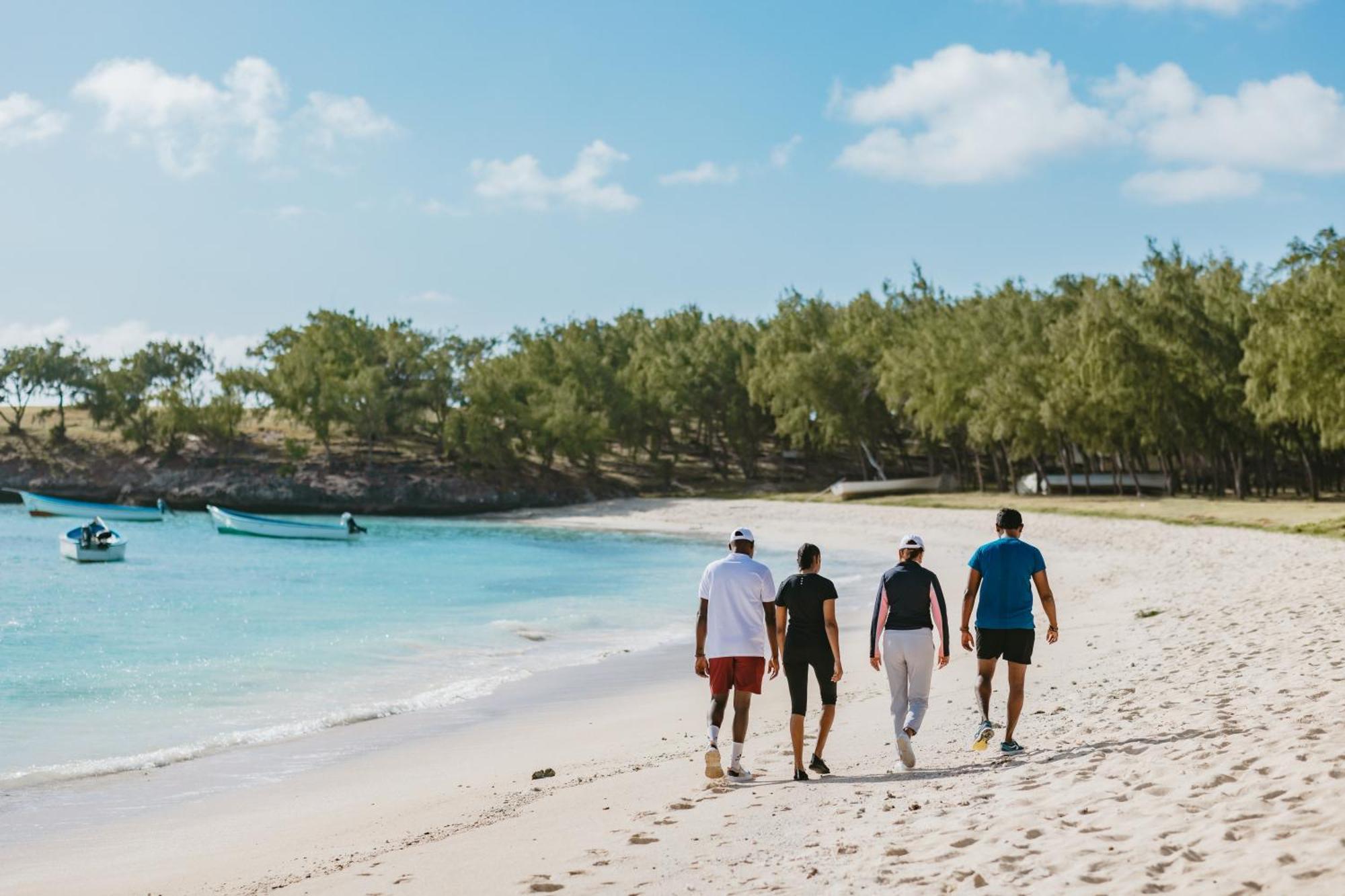 Cotton Bay & Resort 3*