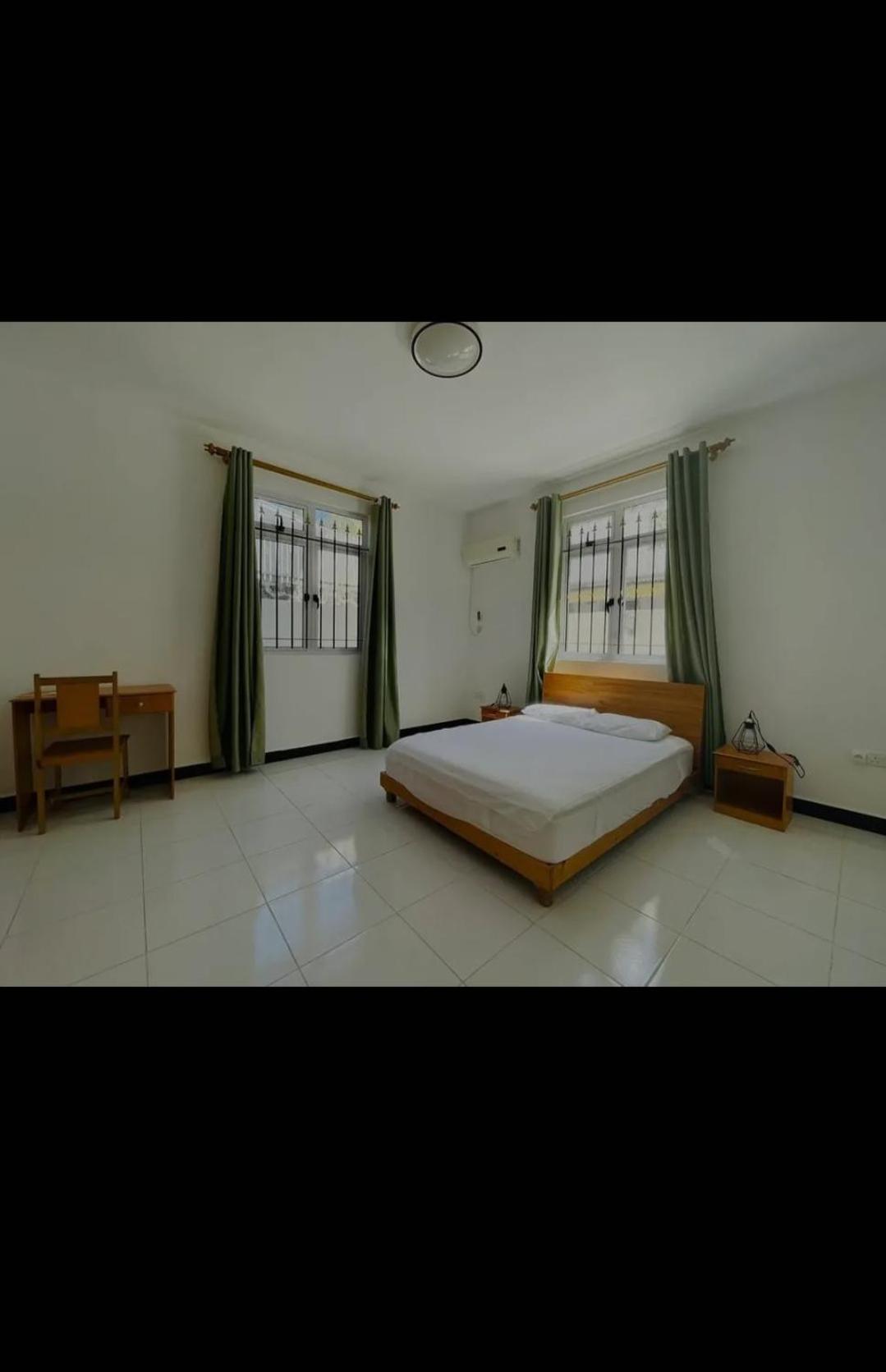 Villa Sunny Lagoon Holiday Pereybere Beach