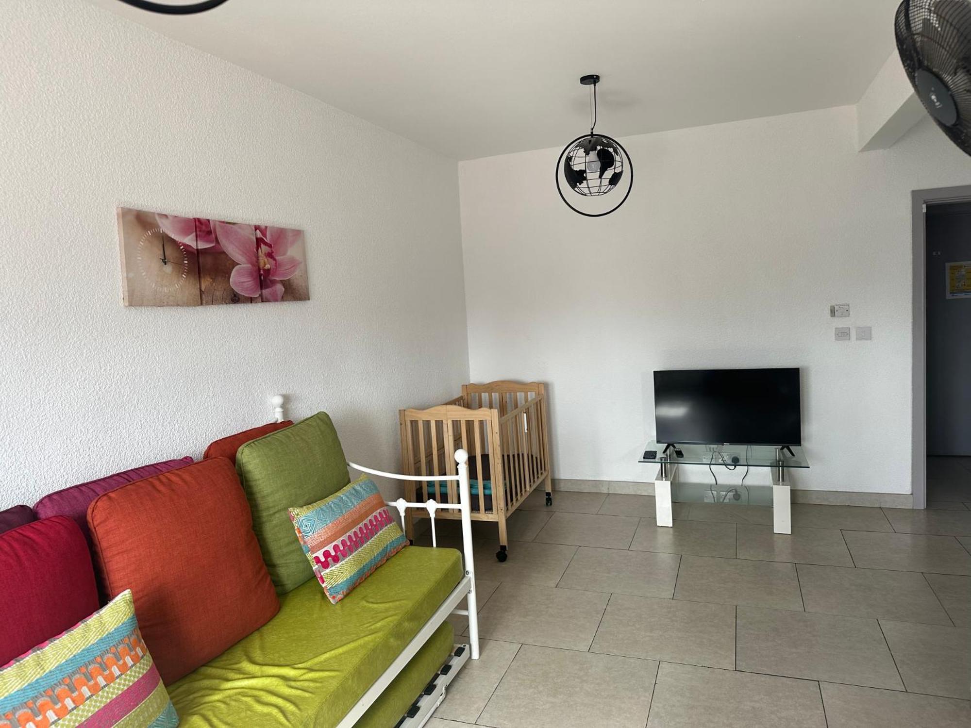 Ibis Tourist 1 *