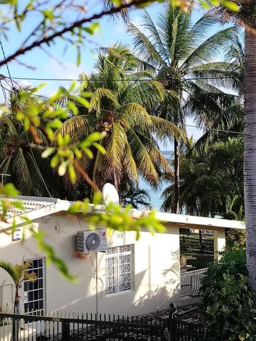 Hive Villa Blue Bay