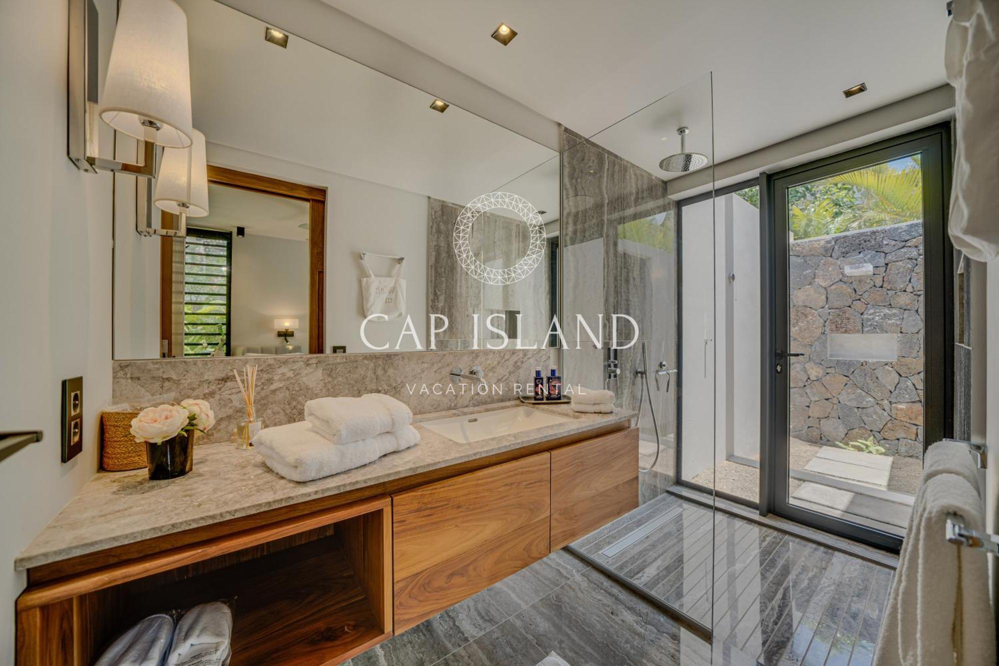 Villa Luxueuse Monticello, Golf & Beau Champ