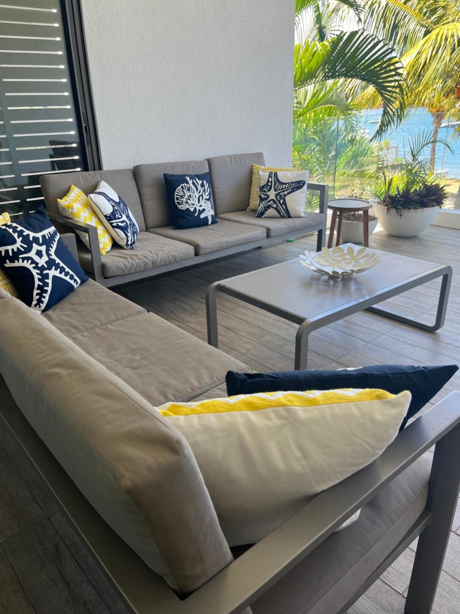 Latitude Sea Front Luxury
