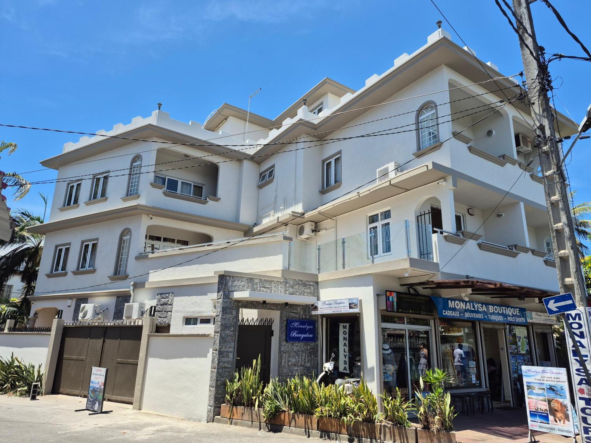 Monalysa Holidays Apartamento