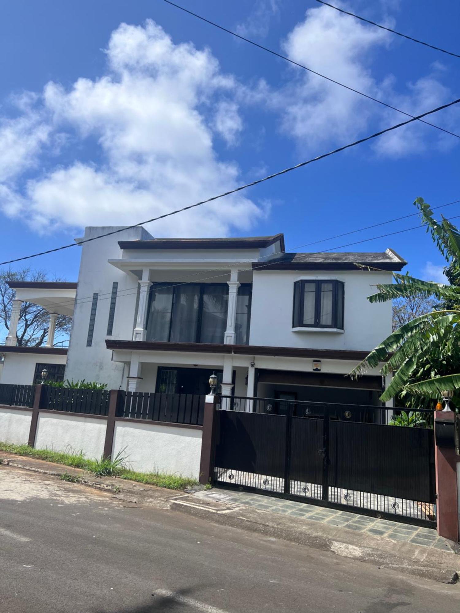 Teisha House Homestay *