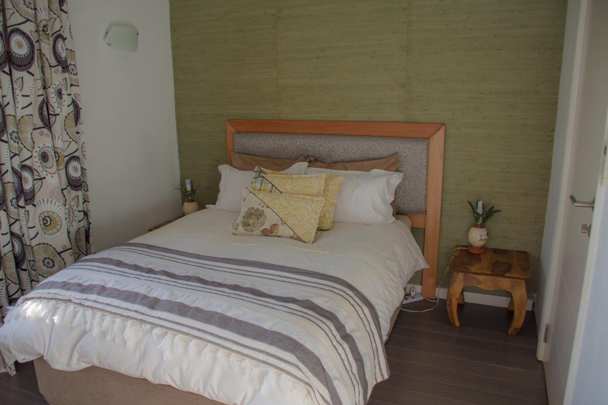 Azuri Apartment With Beach, Pools, Gym, Golf, Shops, Restaurants, Spa, Boat Activities, Tennis &Paddle Court, Kids Corner Roches Noires