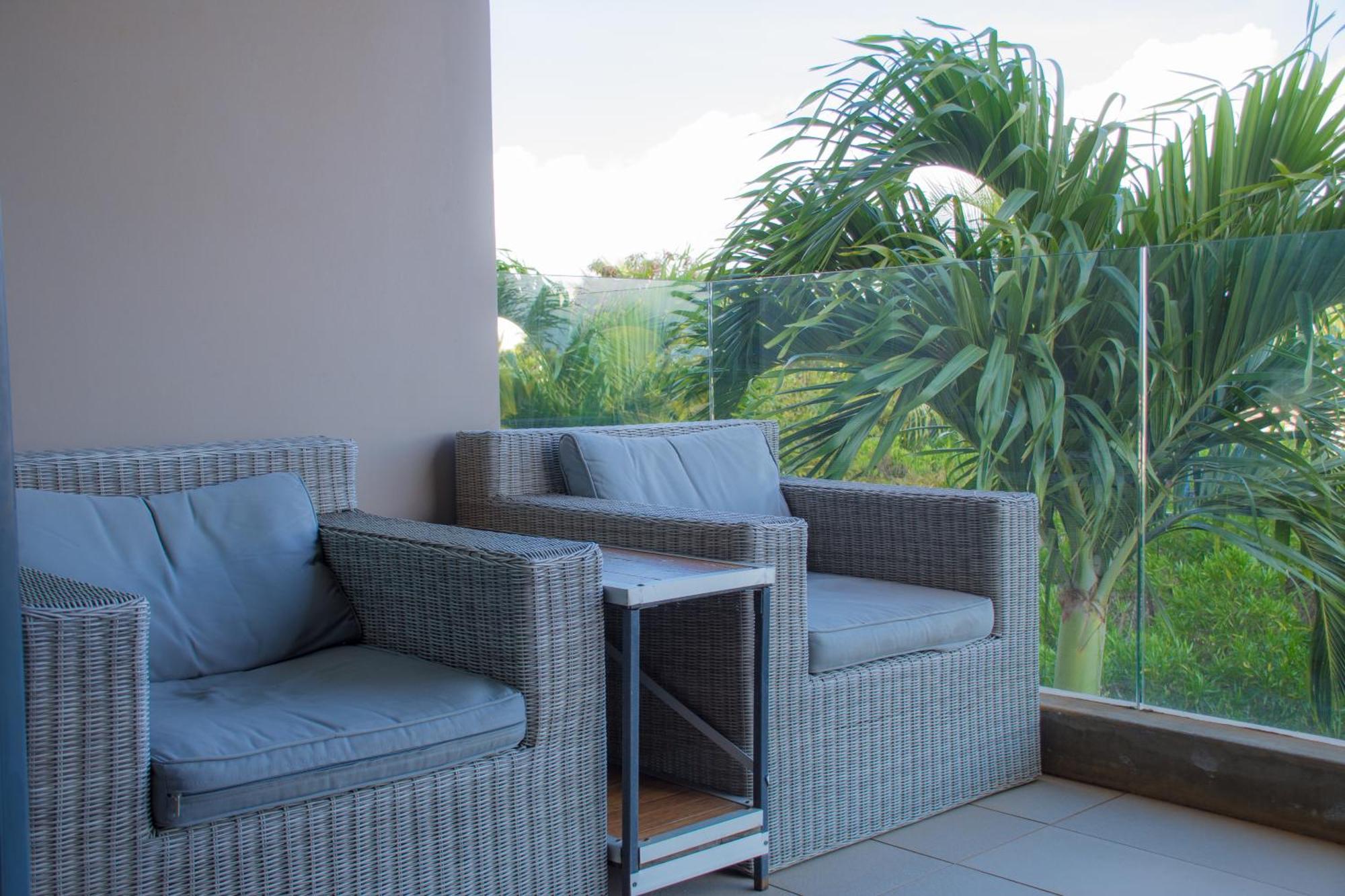 Apartment Azuri Apartment With Beach, Pools, Gym, Golf, Shops, Restaurants, Spa, Boat Activities, Tennis &Paddle Court, Kids Corner