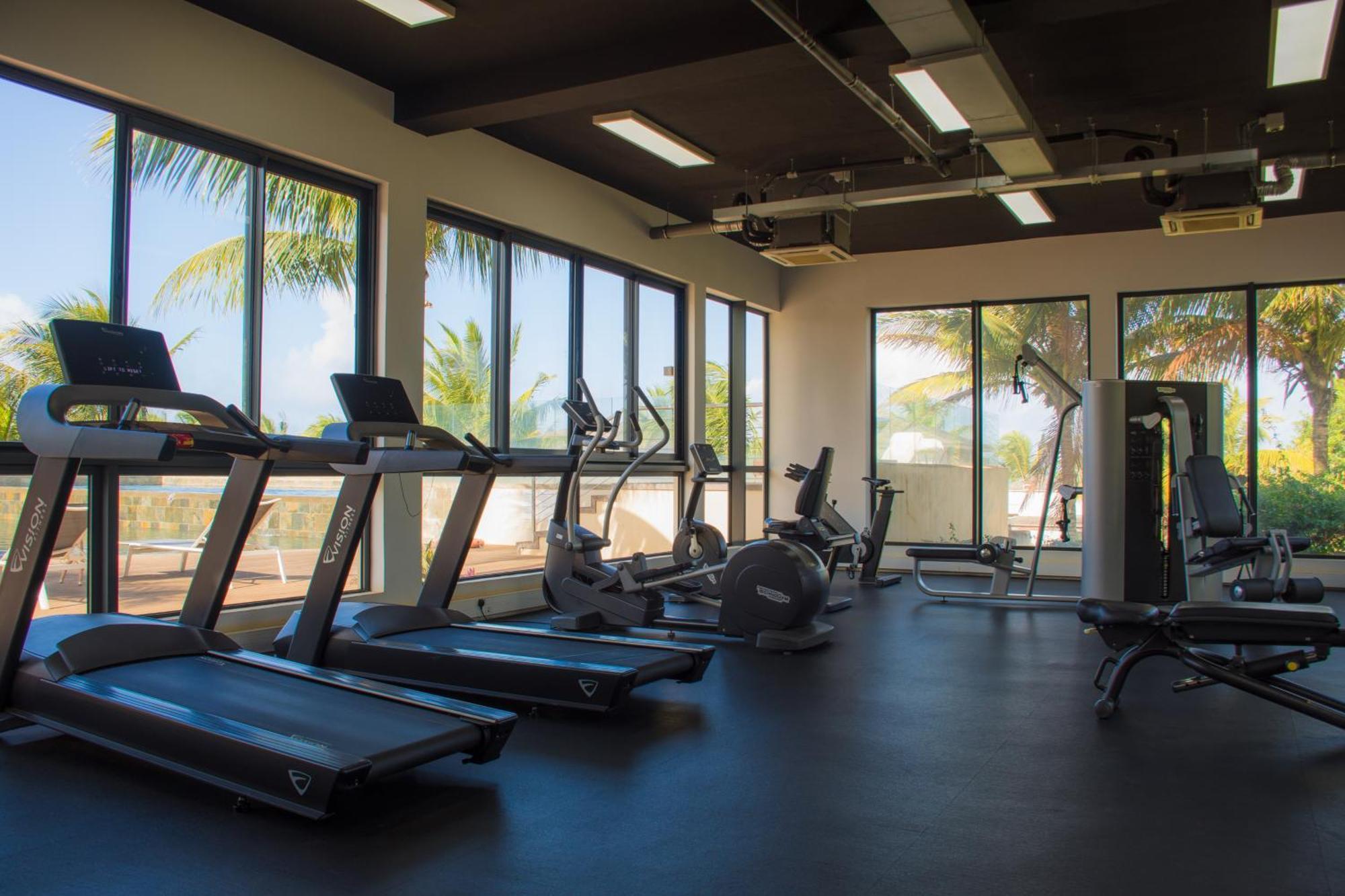 Azuri Apartment With Beach, Pools, Gym, Golf, Shops, Restaurants, Spa, Boat Activities, Tennis &Paddle Court, Kids Corner