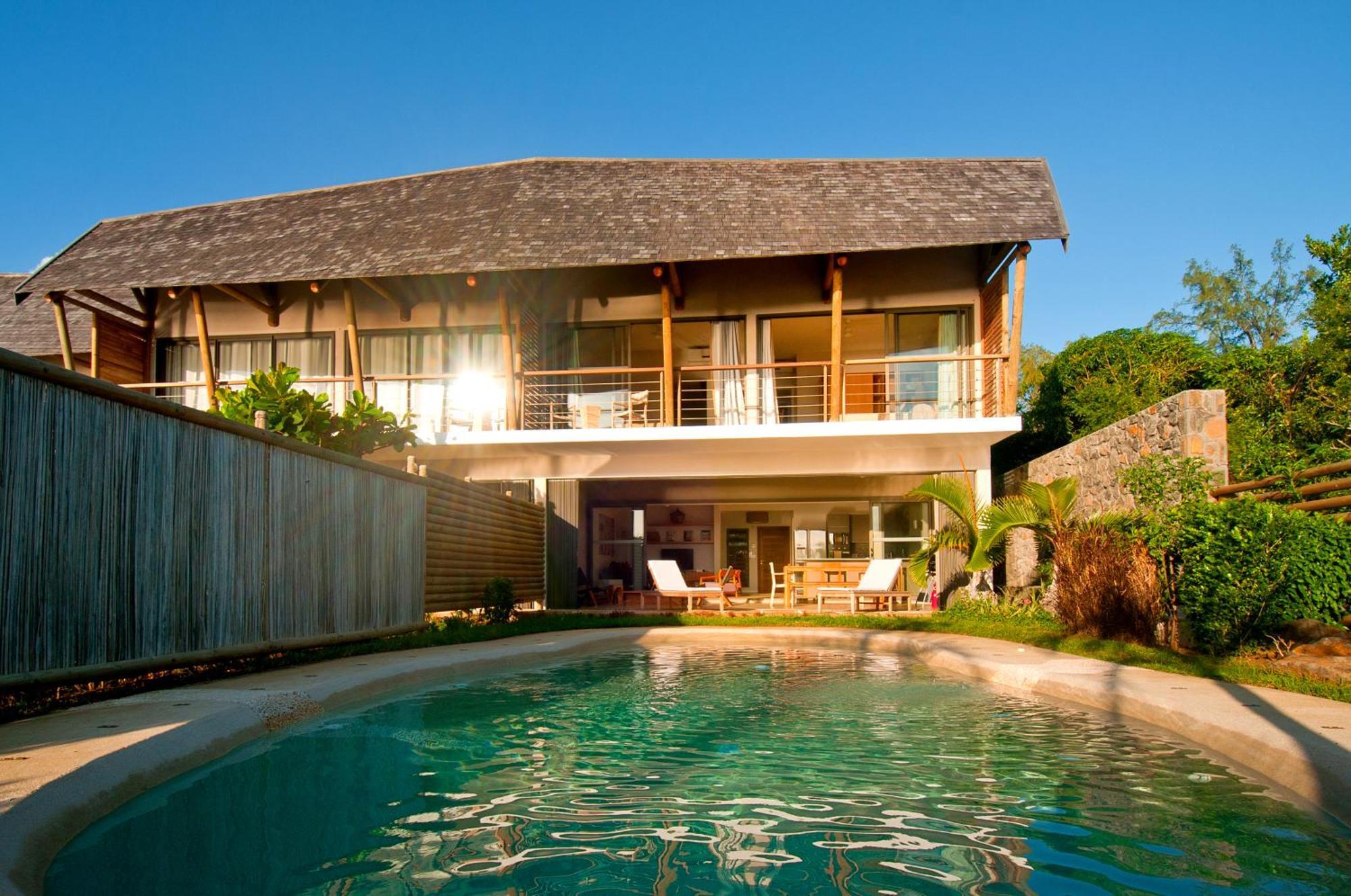 Beachfront Baladirou ,3 Bedroom In Calodyne, Private Pool *