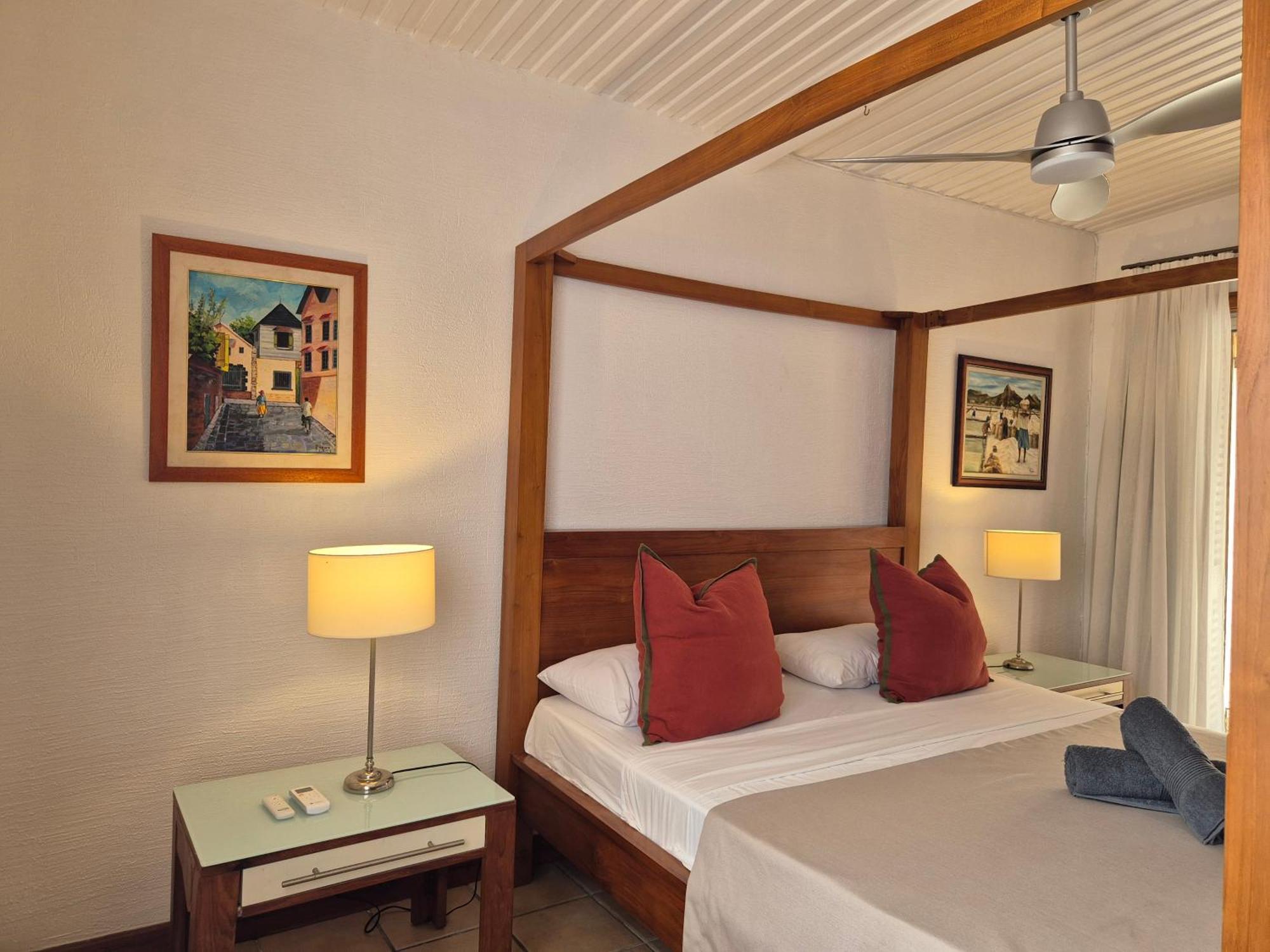 Shanti Ghar 3*
