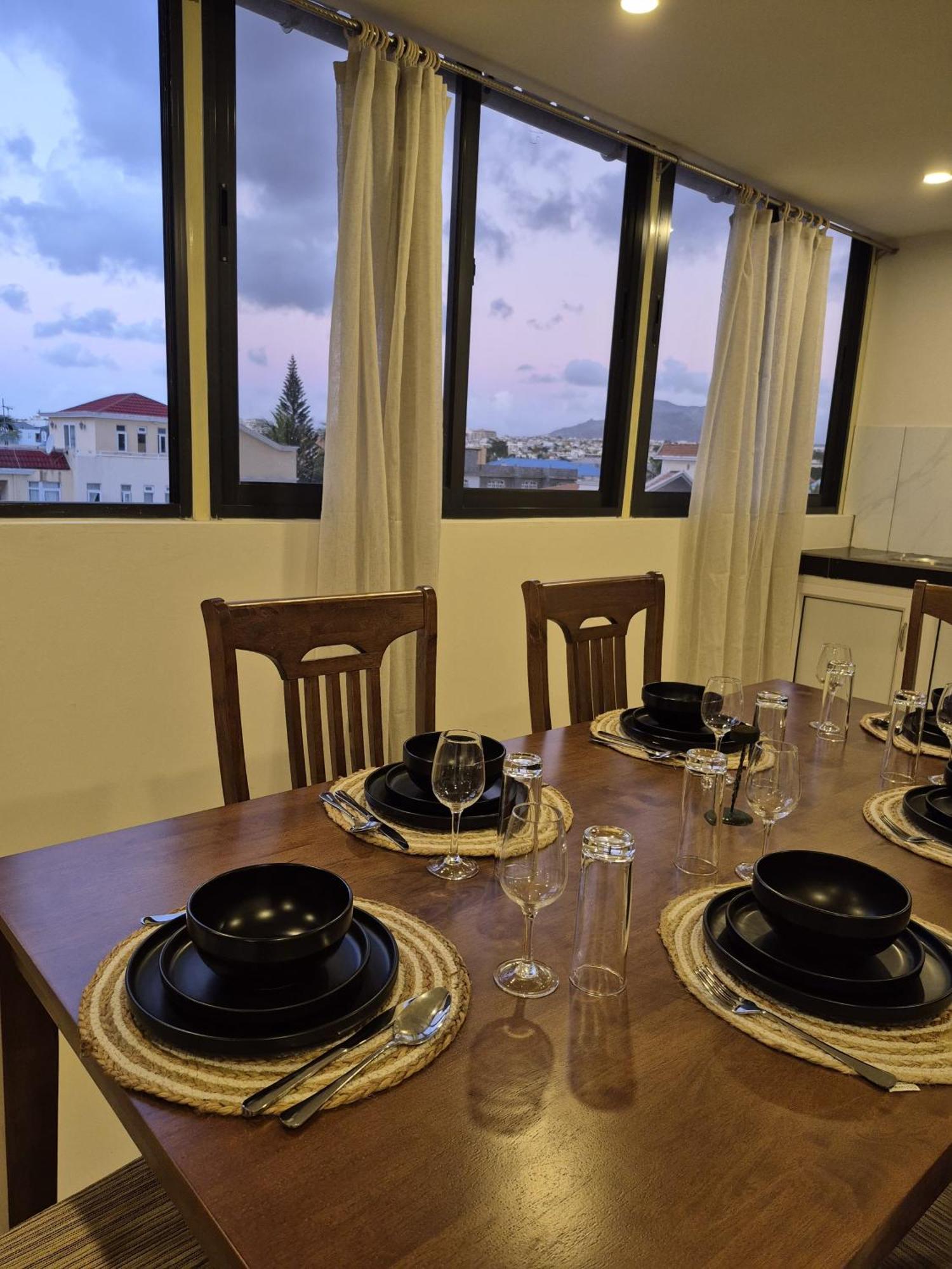 Penthouse Nayuha Buildings A3 Apartment Flic en Flac