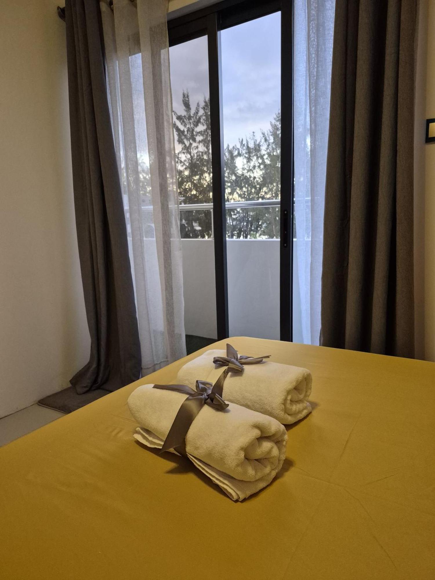 Penthouse Nayuha Buildings A3 * Flic en Flac