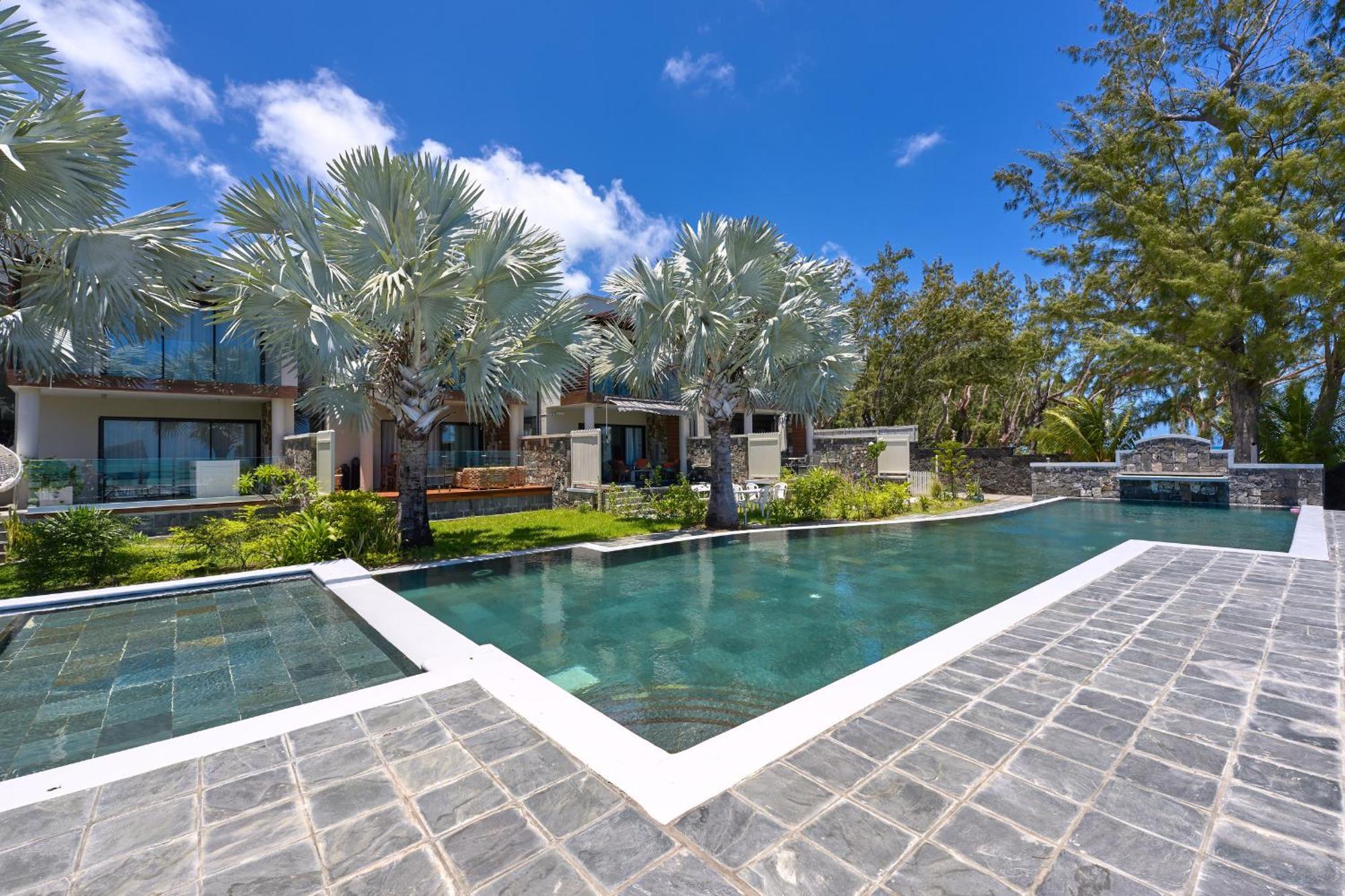 Apartment Duplex Skyline, 3 Bedroom En Suite, Beachfront *