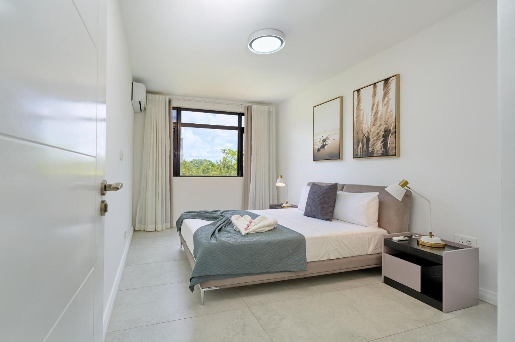 Apartment Duplex Skyline, 3 Bedroom En Suite, Beachfront *