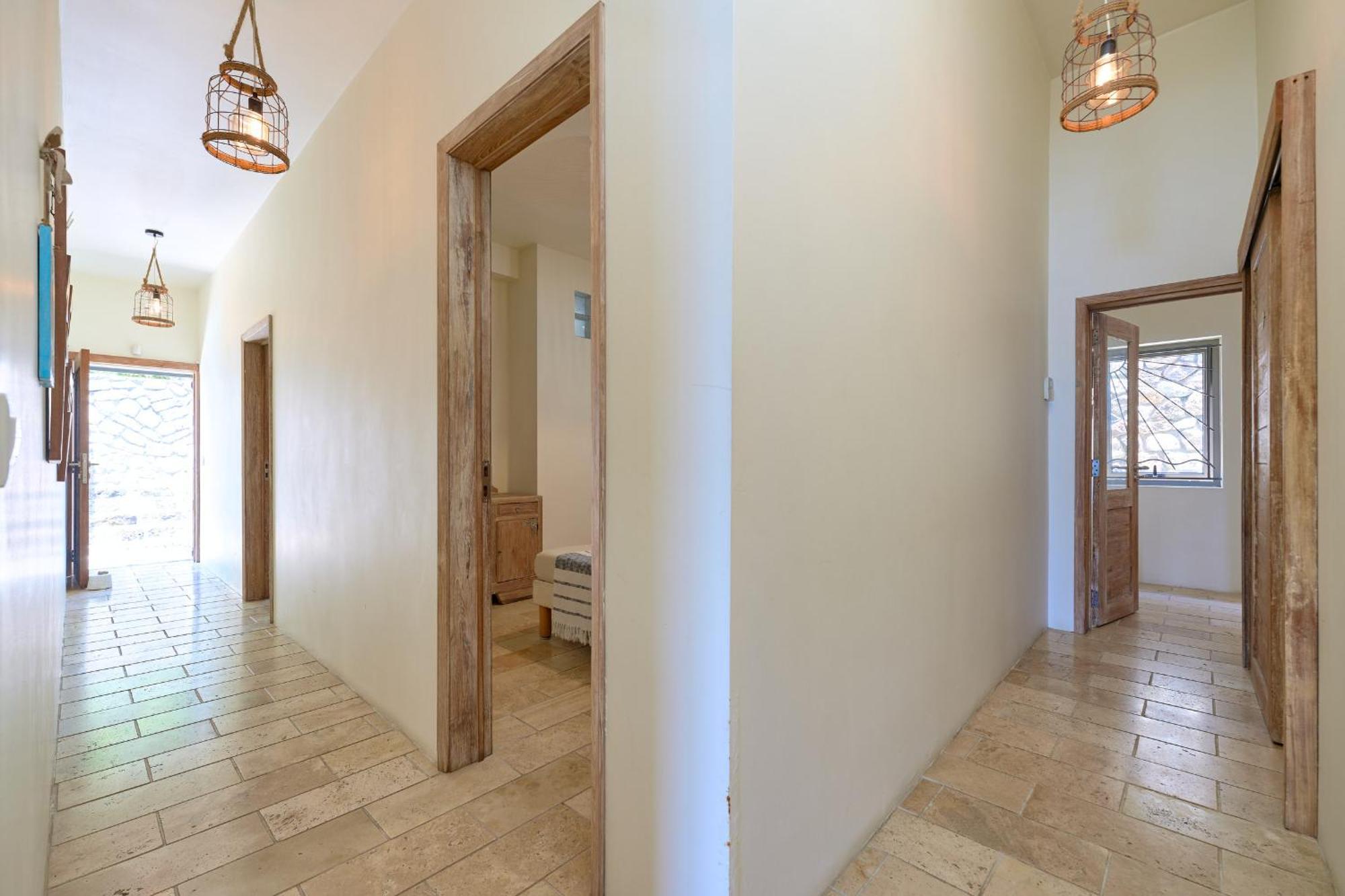 Lagon Bleu, Waterfront, Private Pool, 4 Bedrooms En-suite Grand Gaube