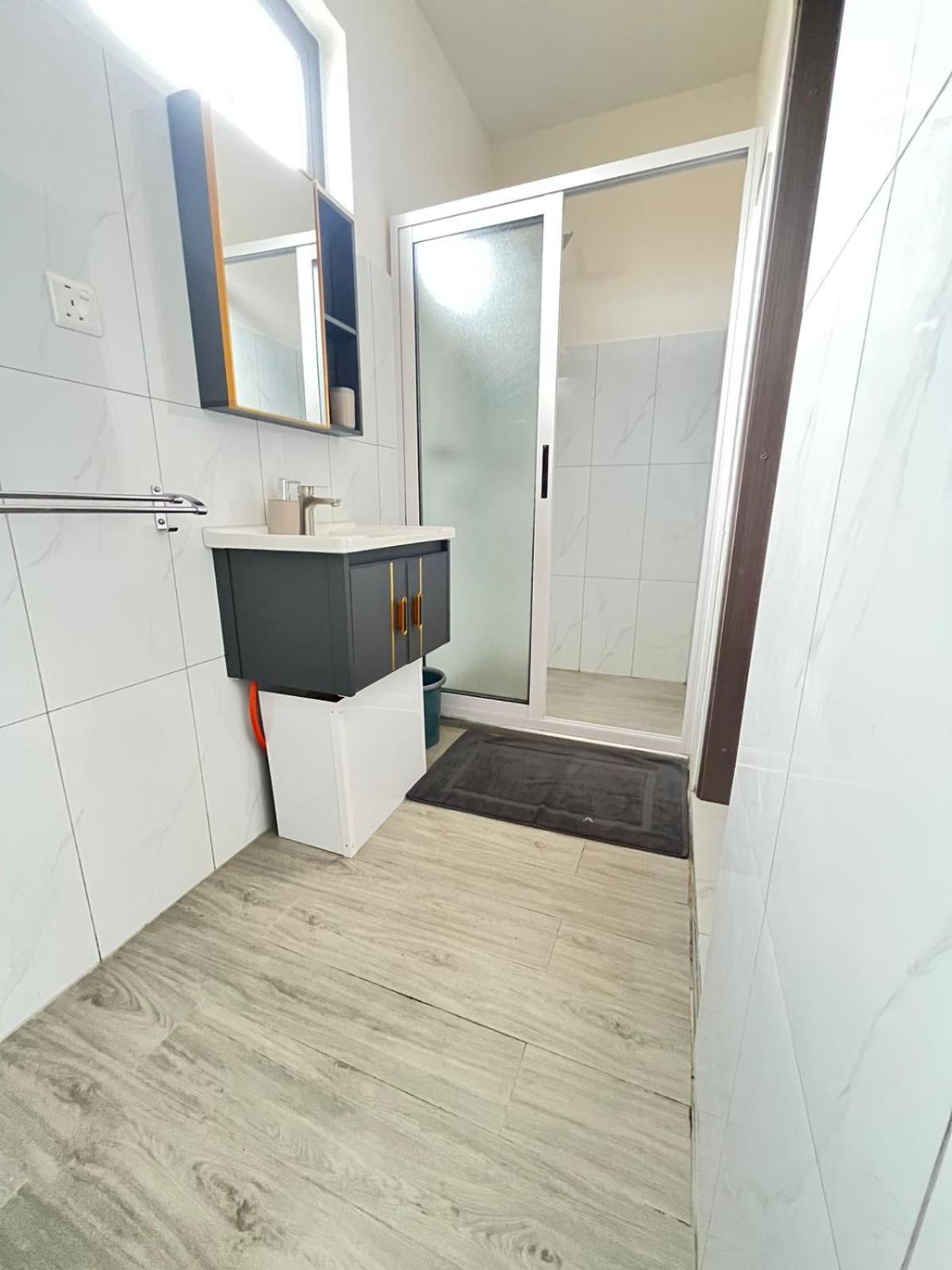 Apartment Nayuha Buildings B2 *