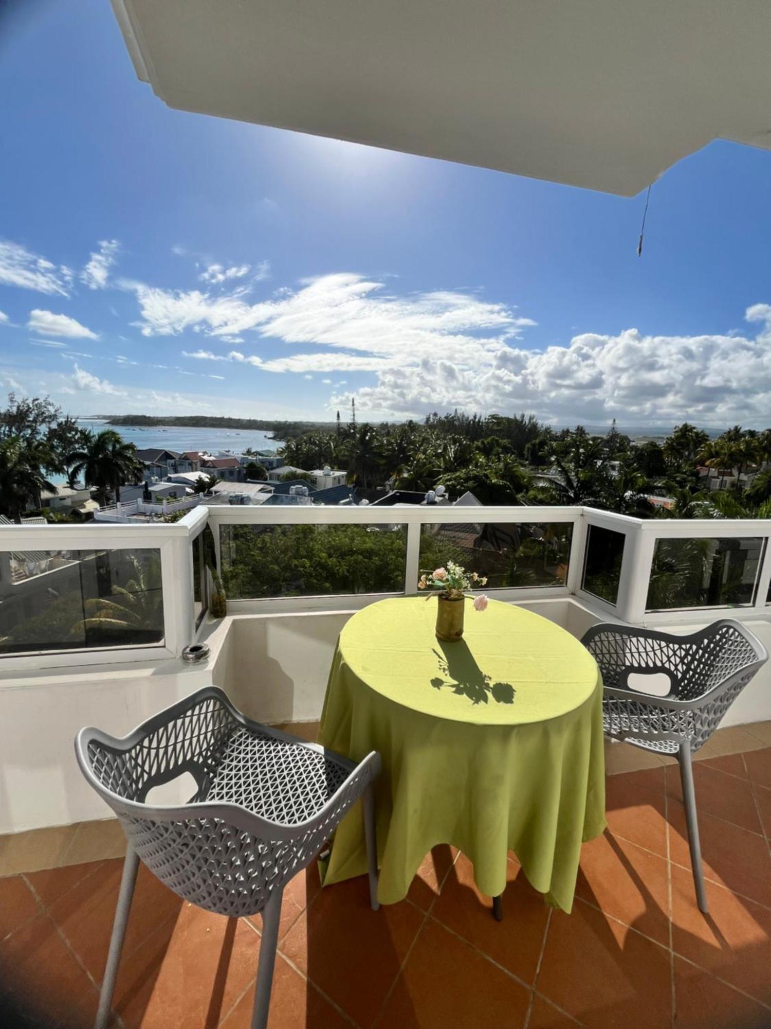 Apartment Bluebay 360 Seaview Blue Bay