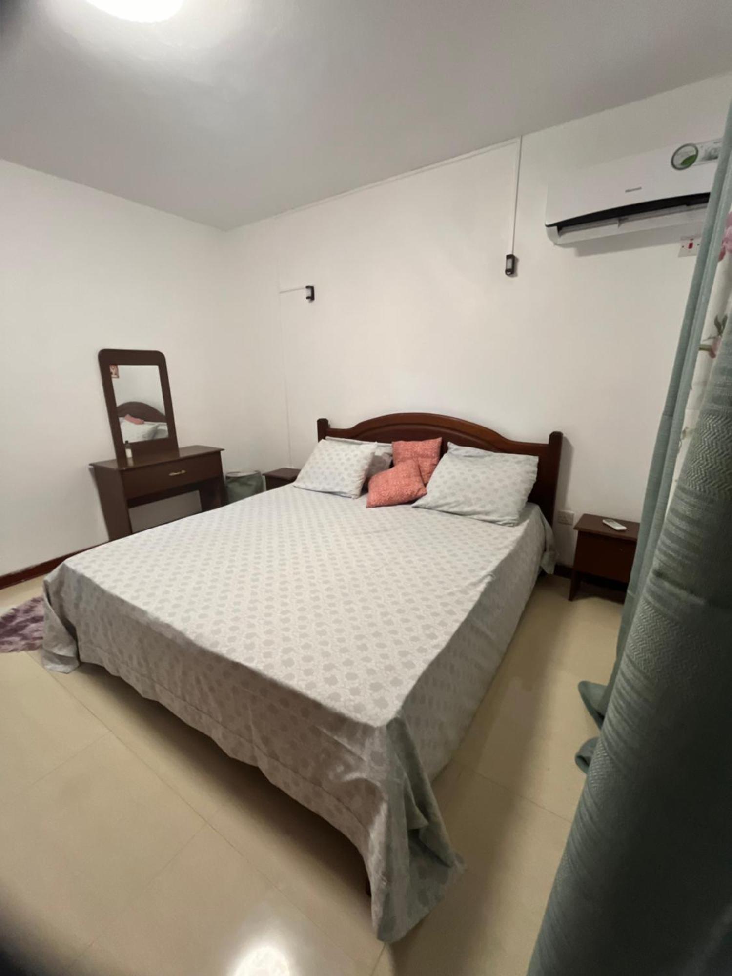 Bluebay 360 Seaview Apartment