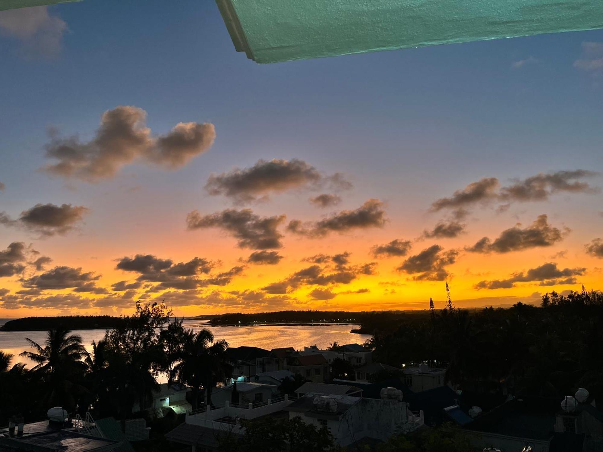 Bluebay 360 Seaview