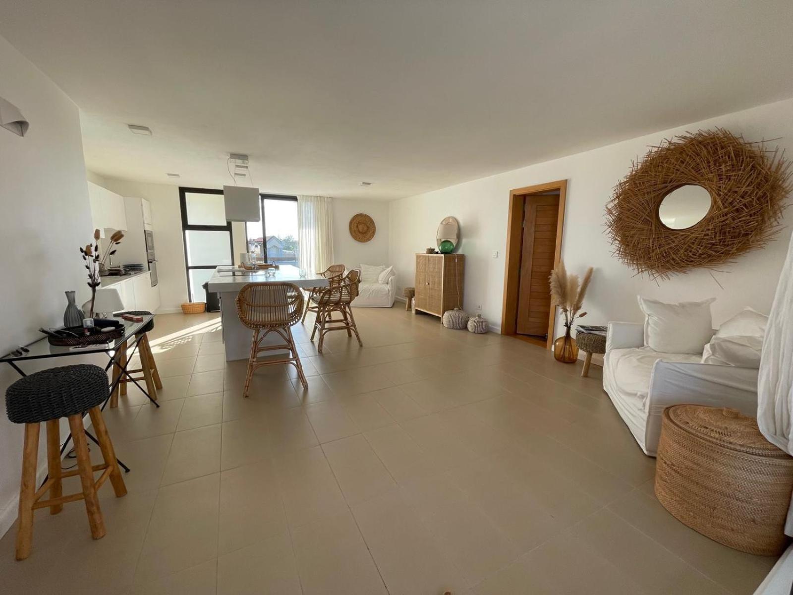 Azur Et Terrasse Apartment Trou aux Biches
