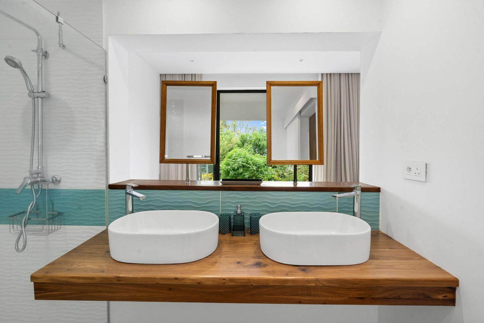 Apartment Luxury With Private Pool By Sealodge *