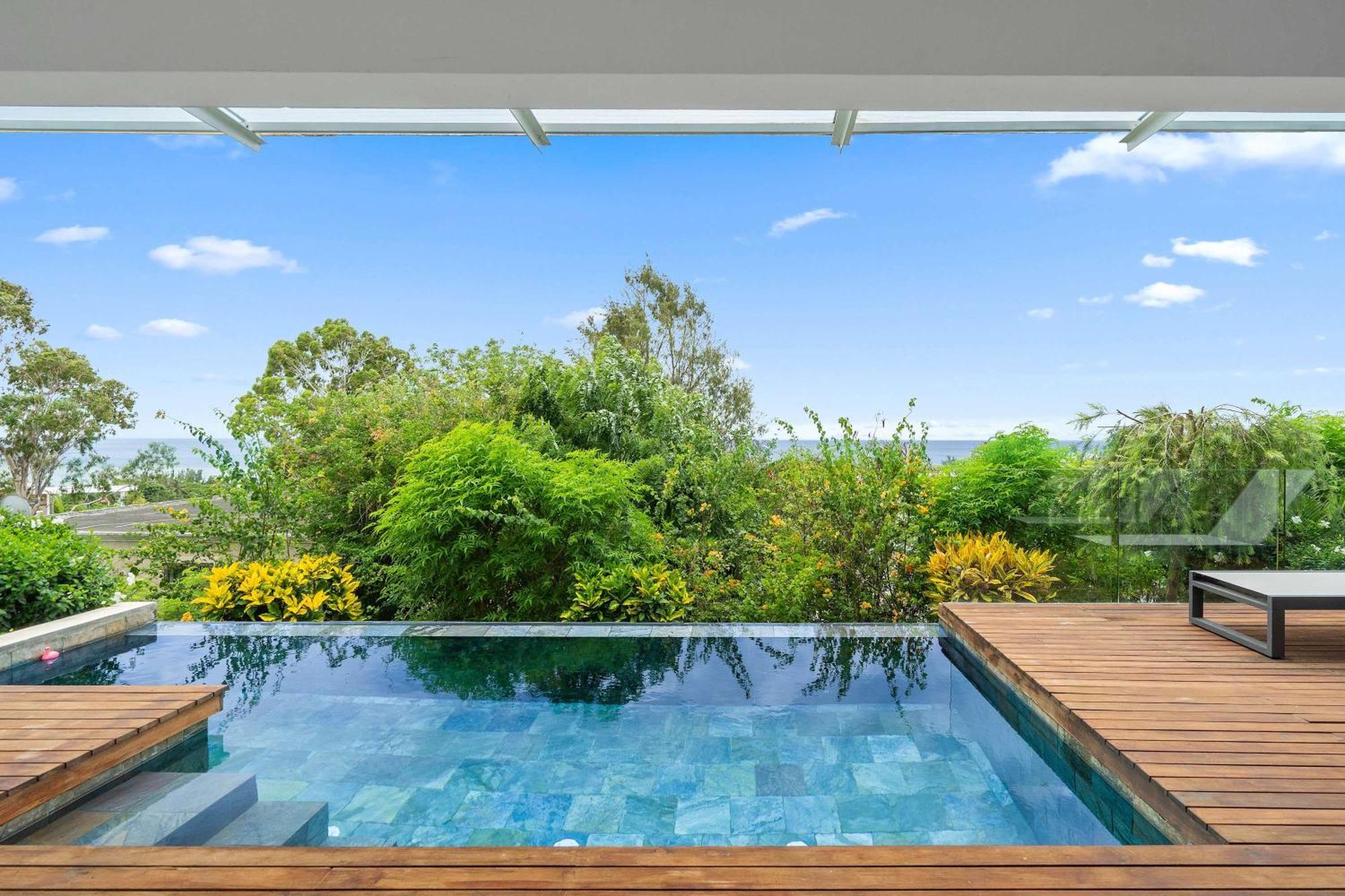 Luxury With Private Pool By Sealodge