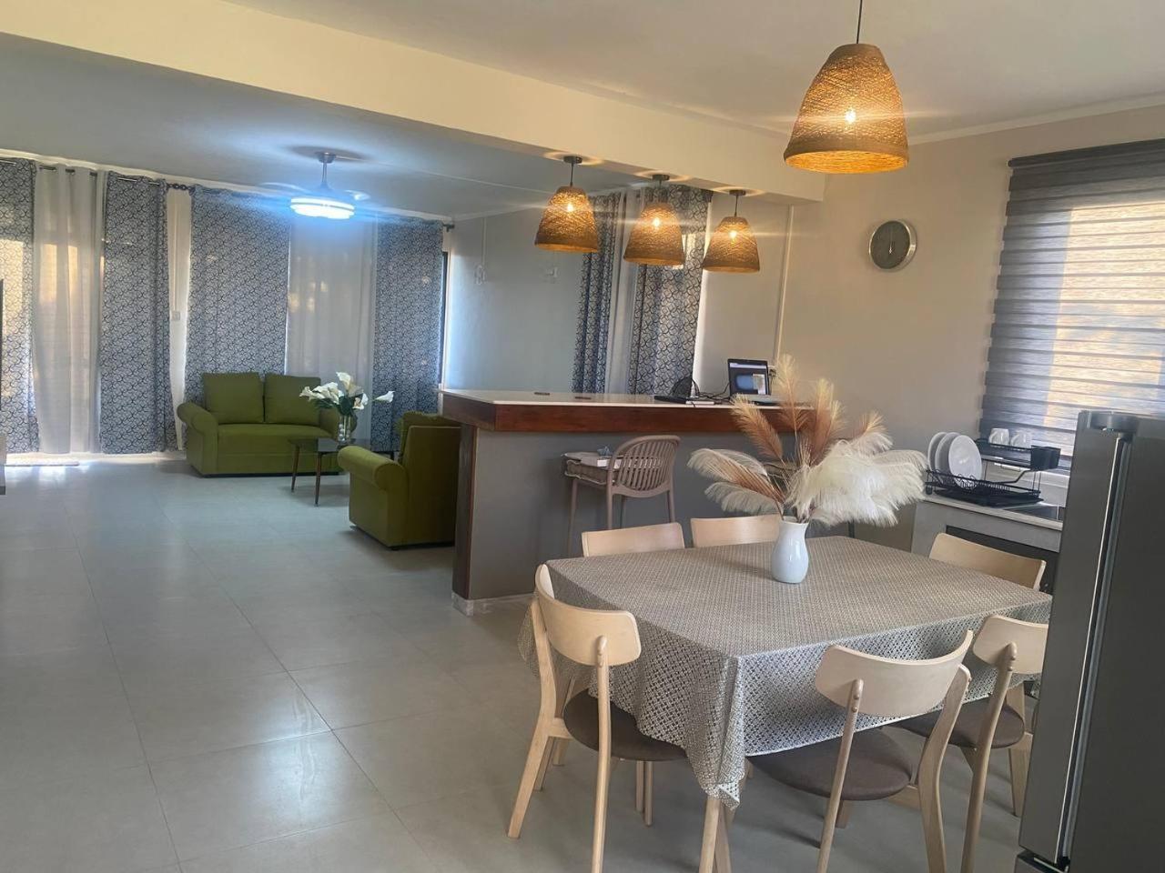Apartment Roshan Seaview