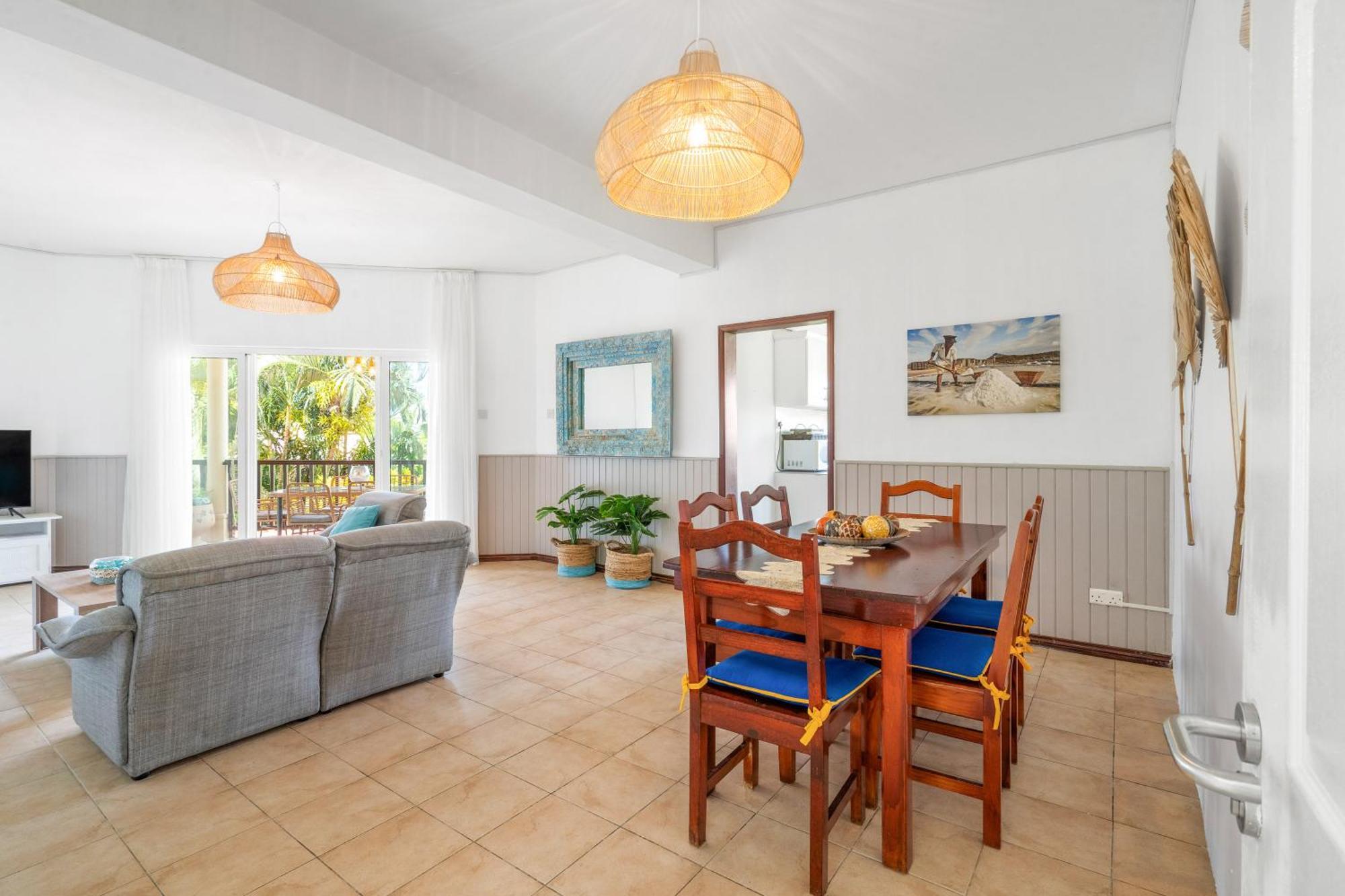 Lakaz Del Sol - Modern And Elegant With Luxurious Garden, Pool And Barbecue Area - Tourism Permit Certified Apartment Tamarin