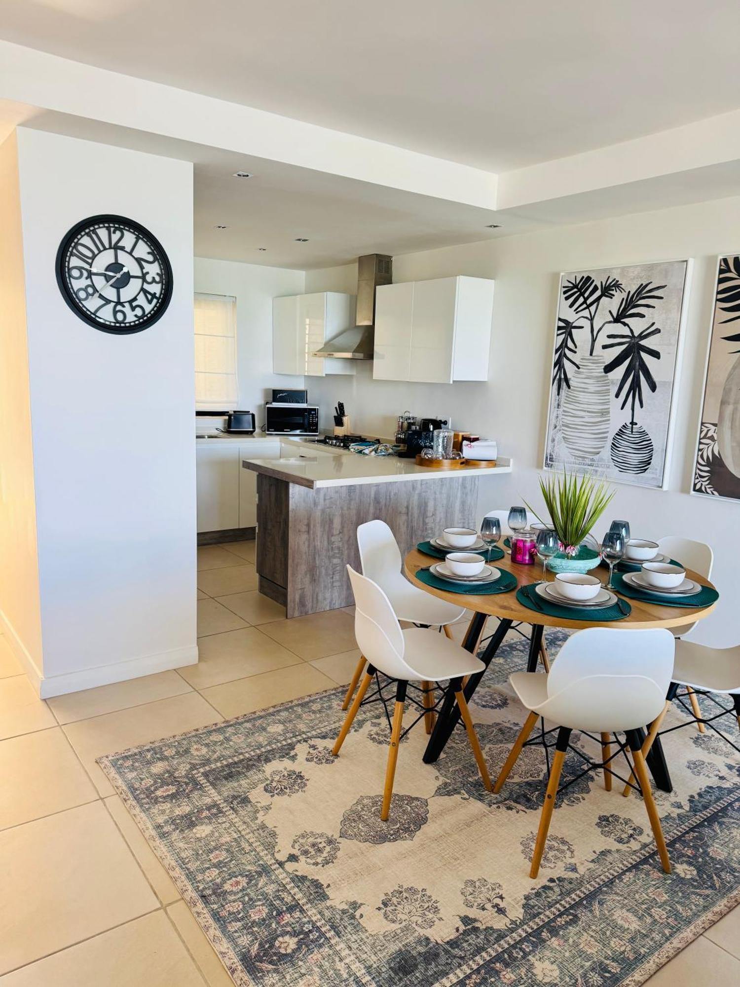 Coin De Mire Luxury Beachfront Duplex *