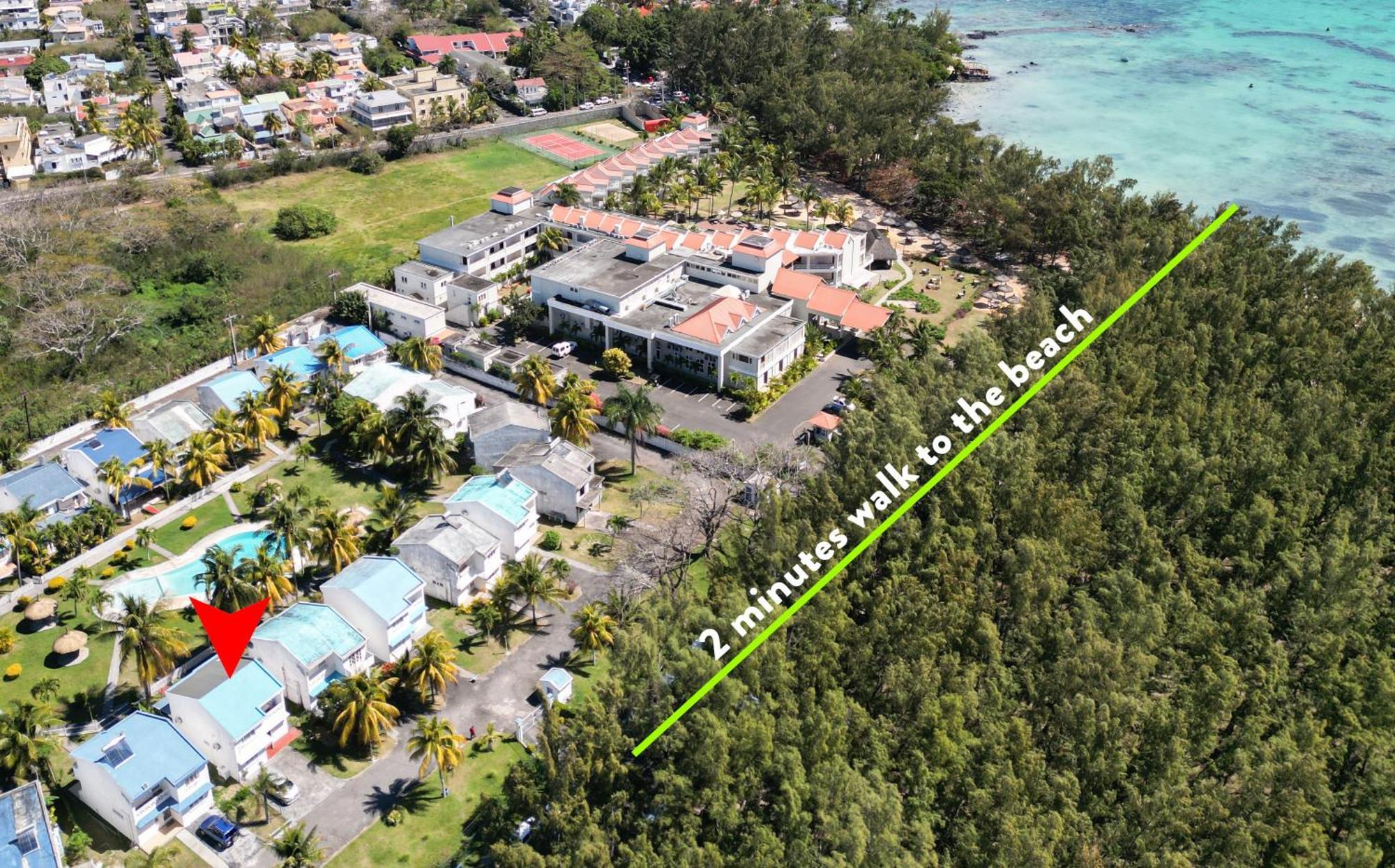 Beachfront Near Mont Choisy Villa