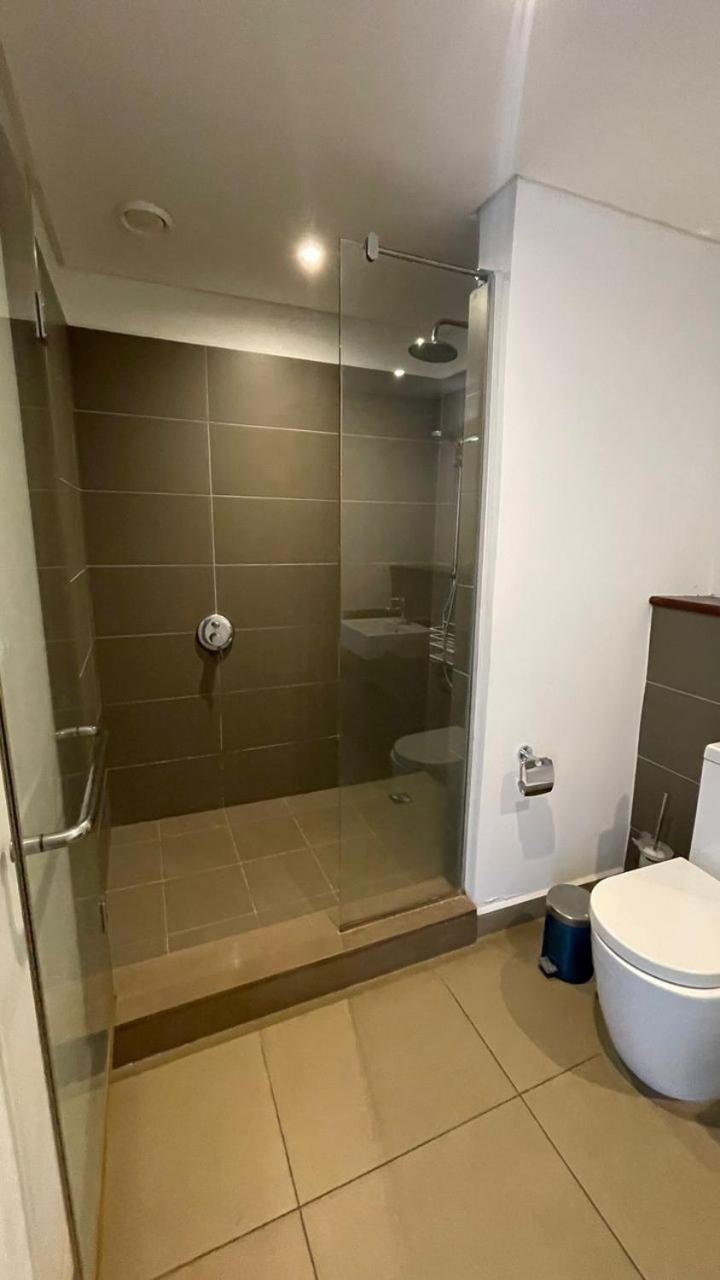 Spacious 3-bedroom Penthouse With Sea Views In Azuri Mauritius *