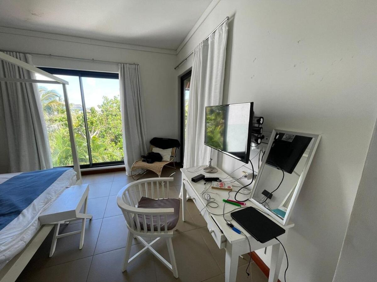 Spacious 3-bedroom Penthouse With Sea Views In Azuri Mauritius Apartment