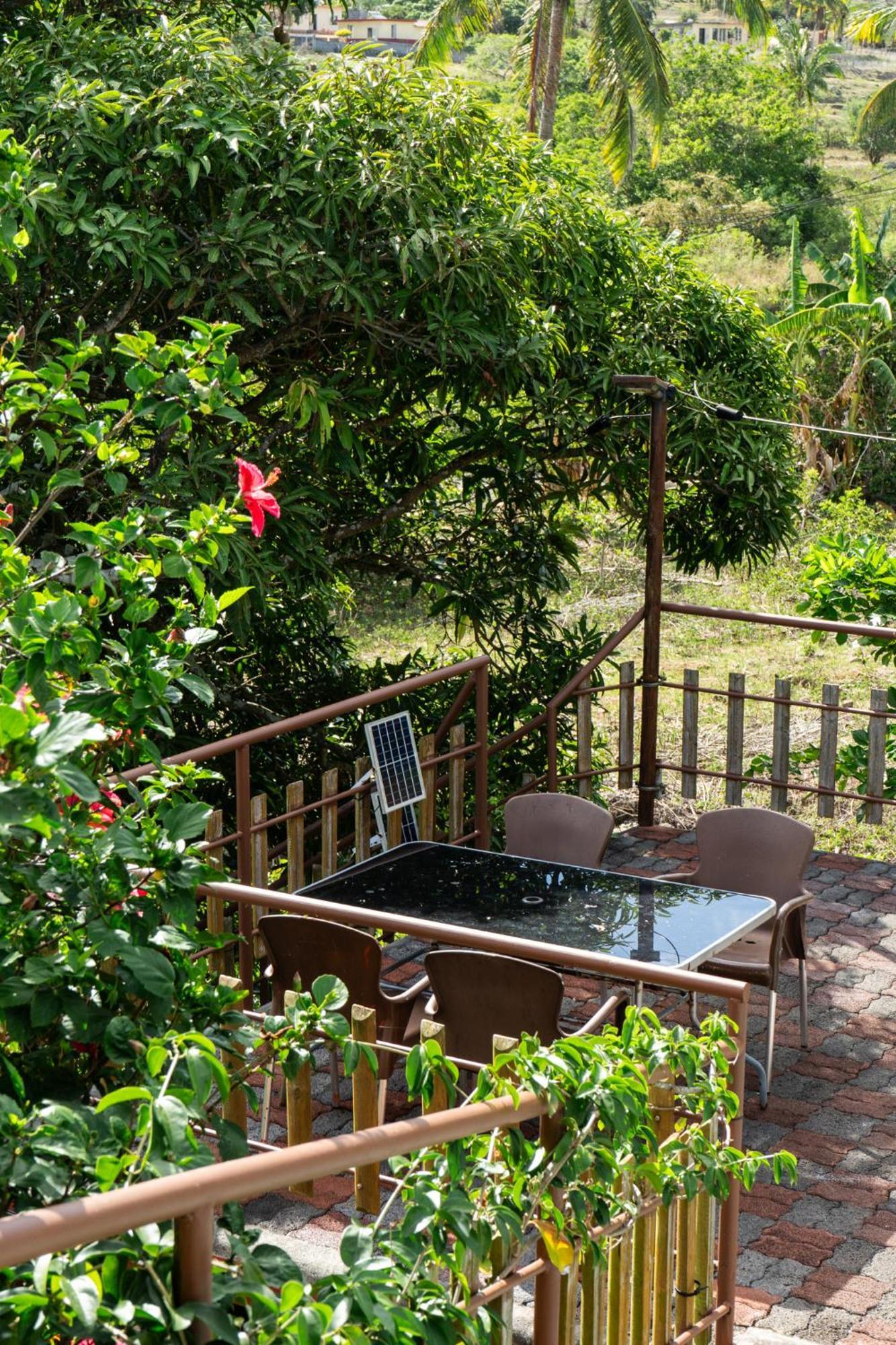 La Romance Kreol Guest house *