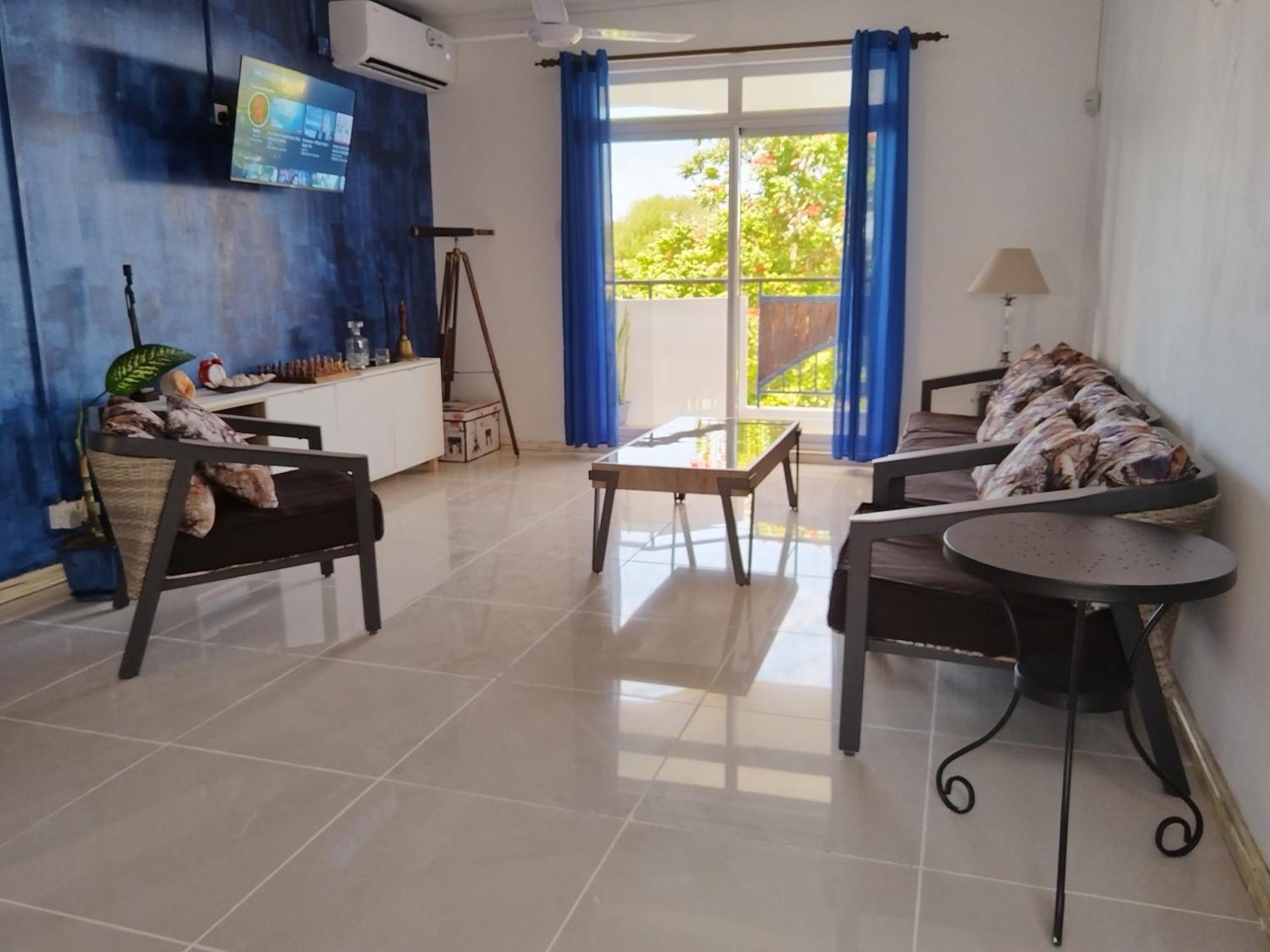Morsky Vanek Apartment *