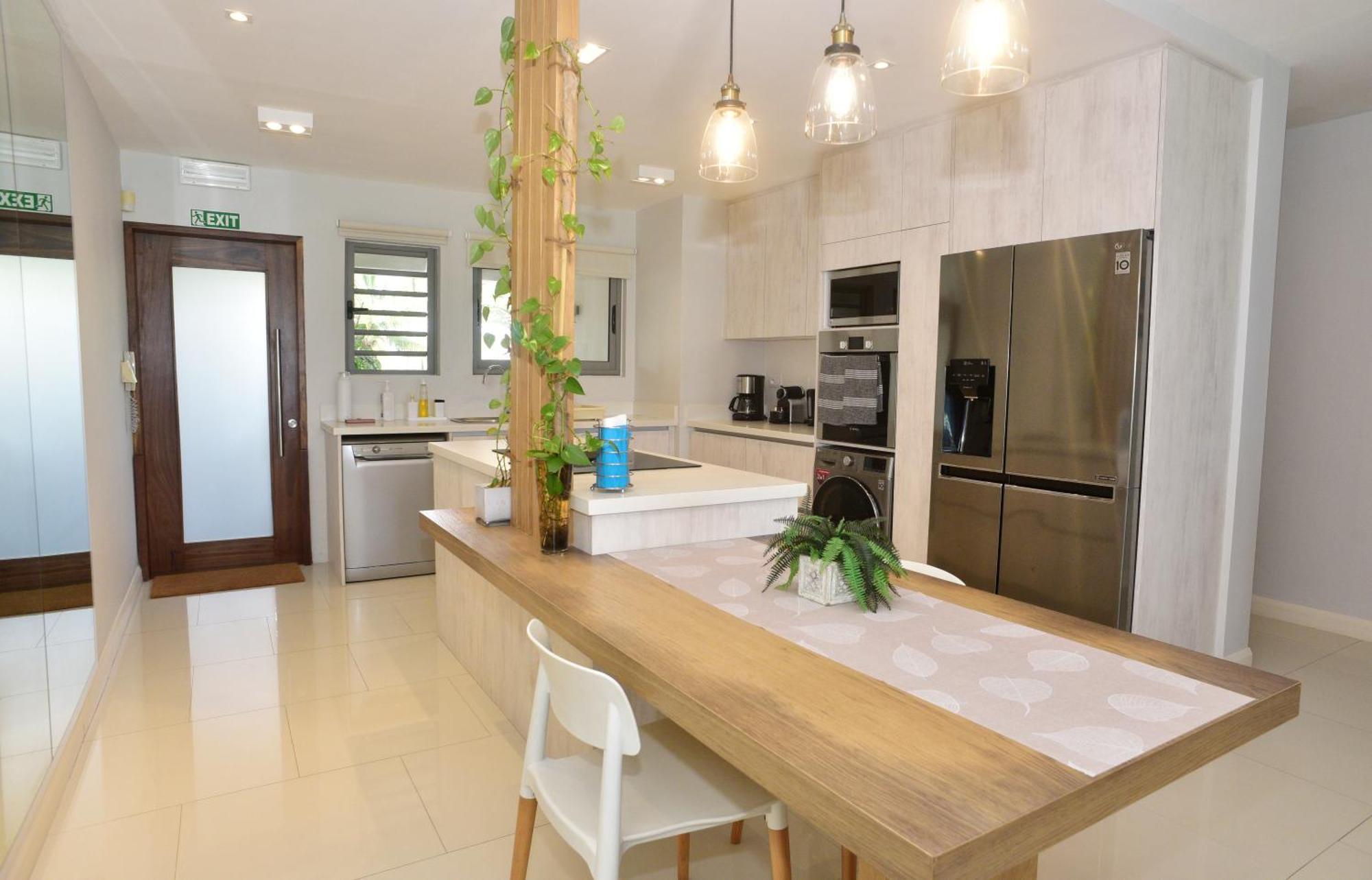 Apartment Paradise Luxury Beachfront
