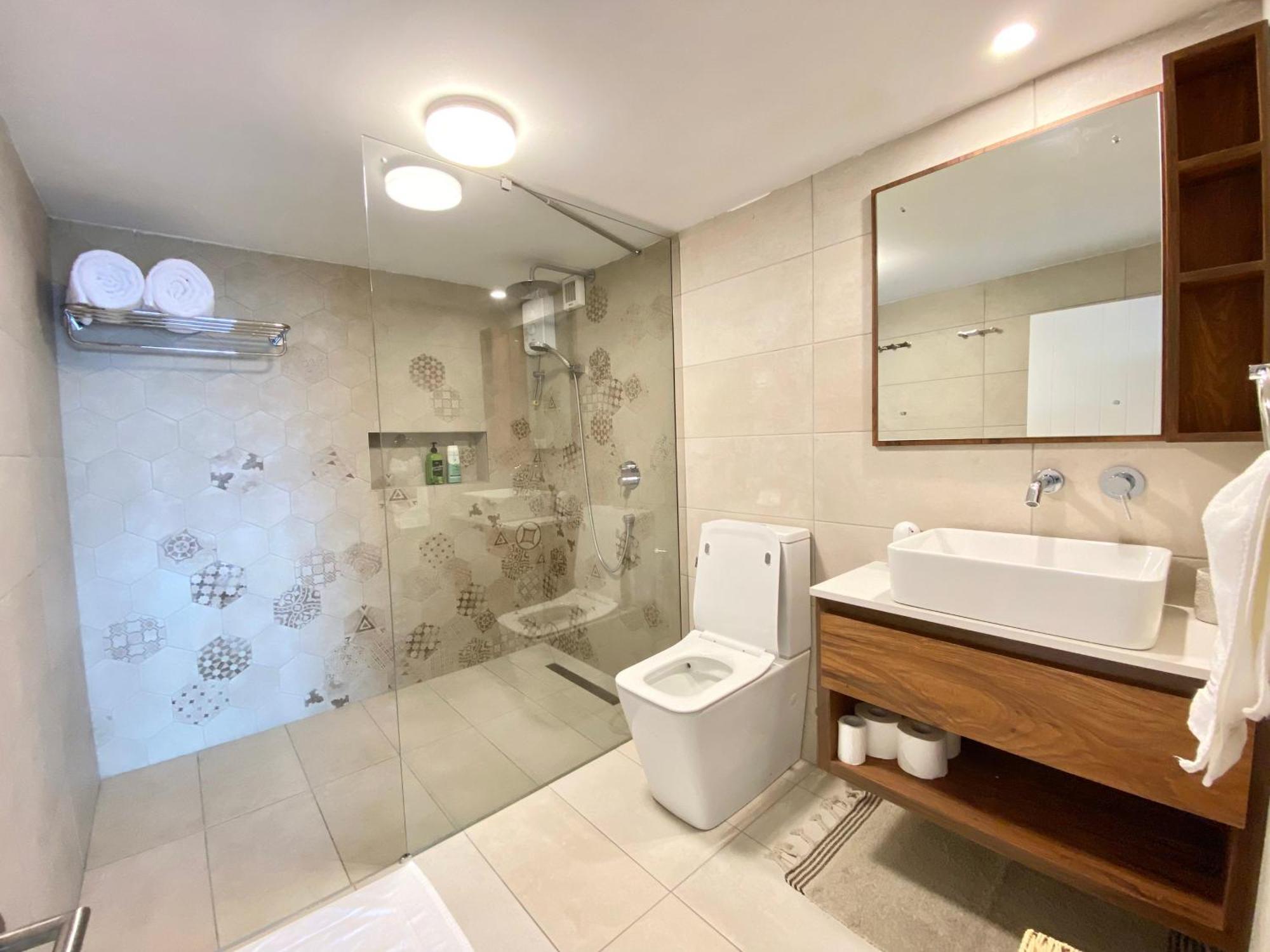 Solara West - Private Pool And Seafront Villa Flic en Flac