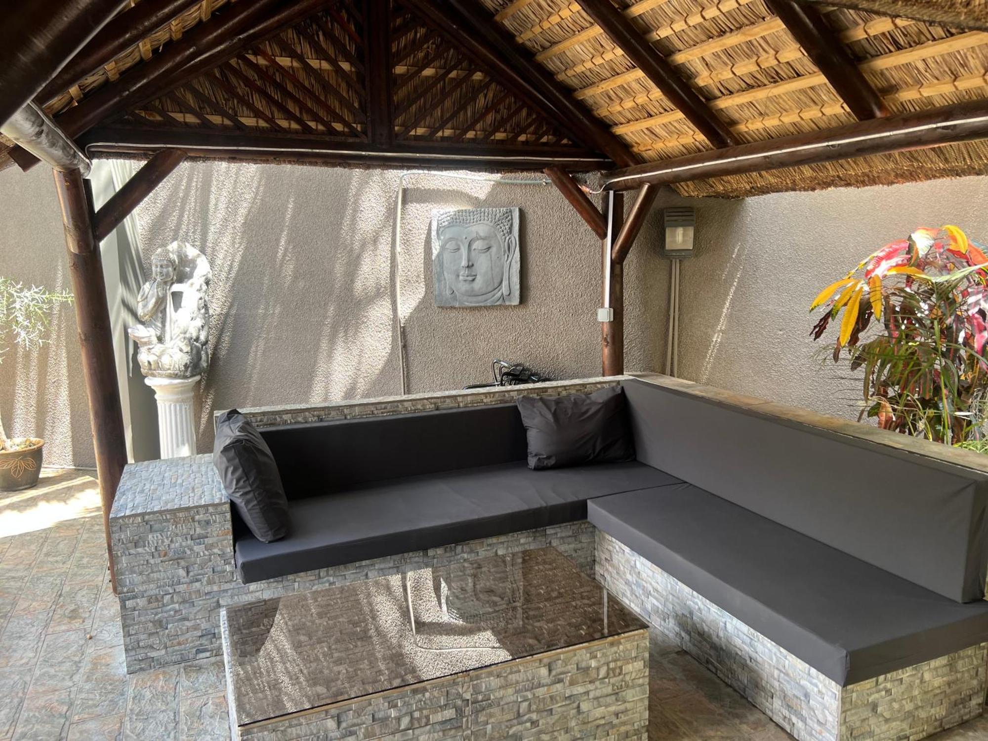 Sunshine Paradise - - 150m Trou aux Biches