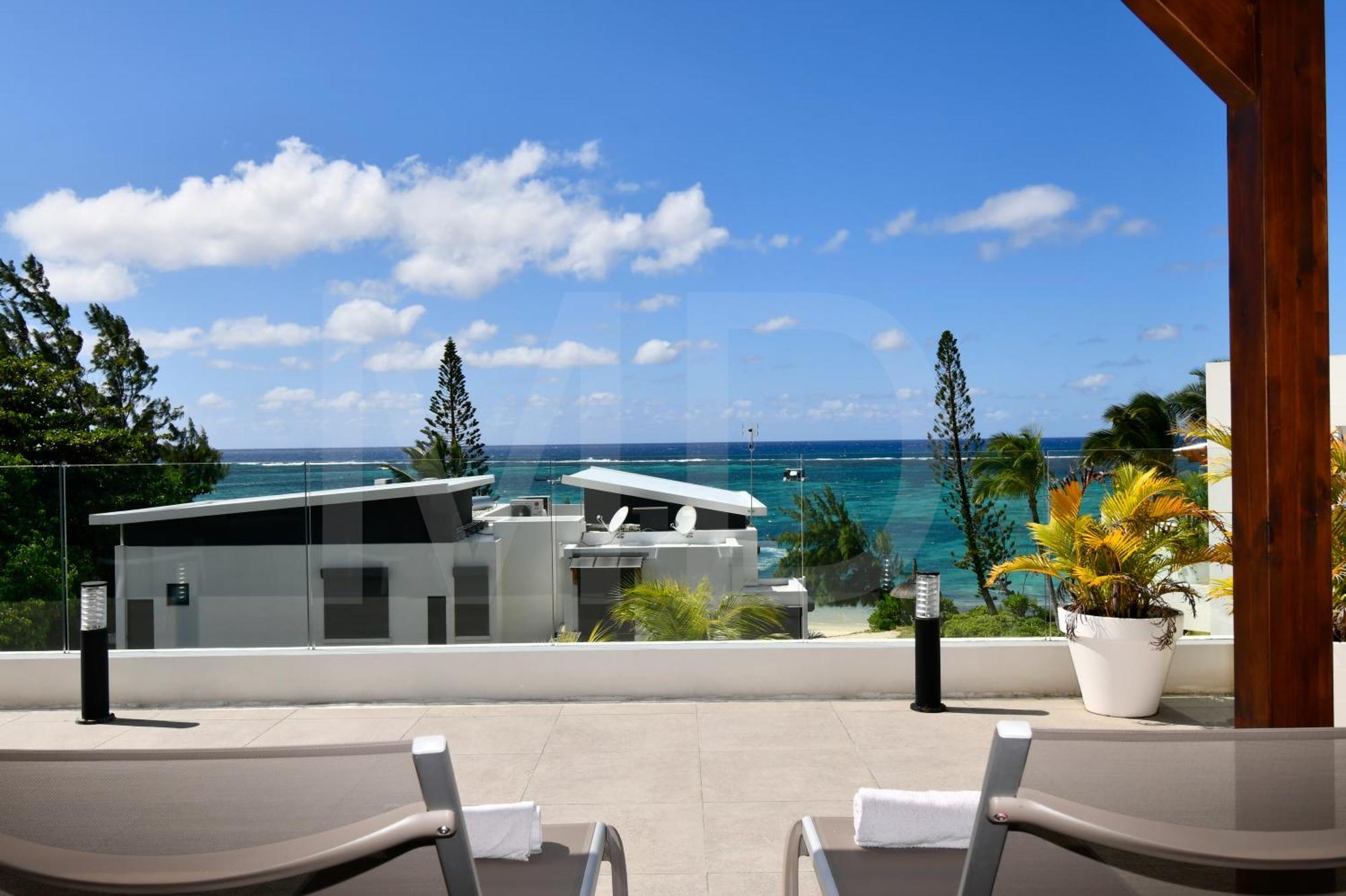 Apartment Penthouse De La Plage, Private Lift *