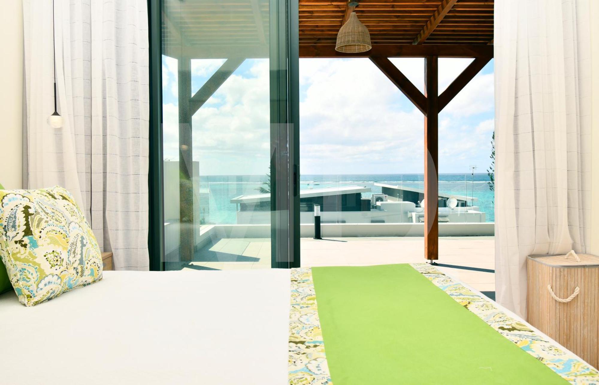Apartment Penthouse De La Plage, Private Lift Belle Mare