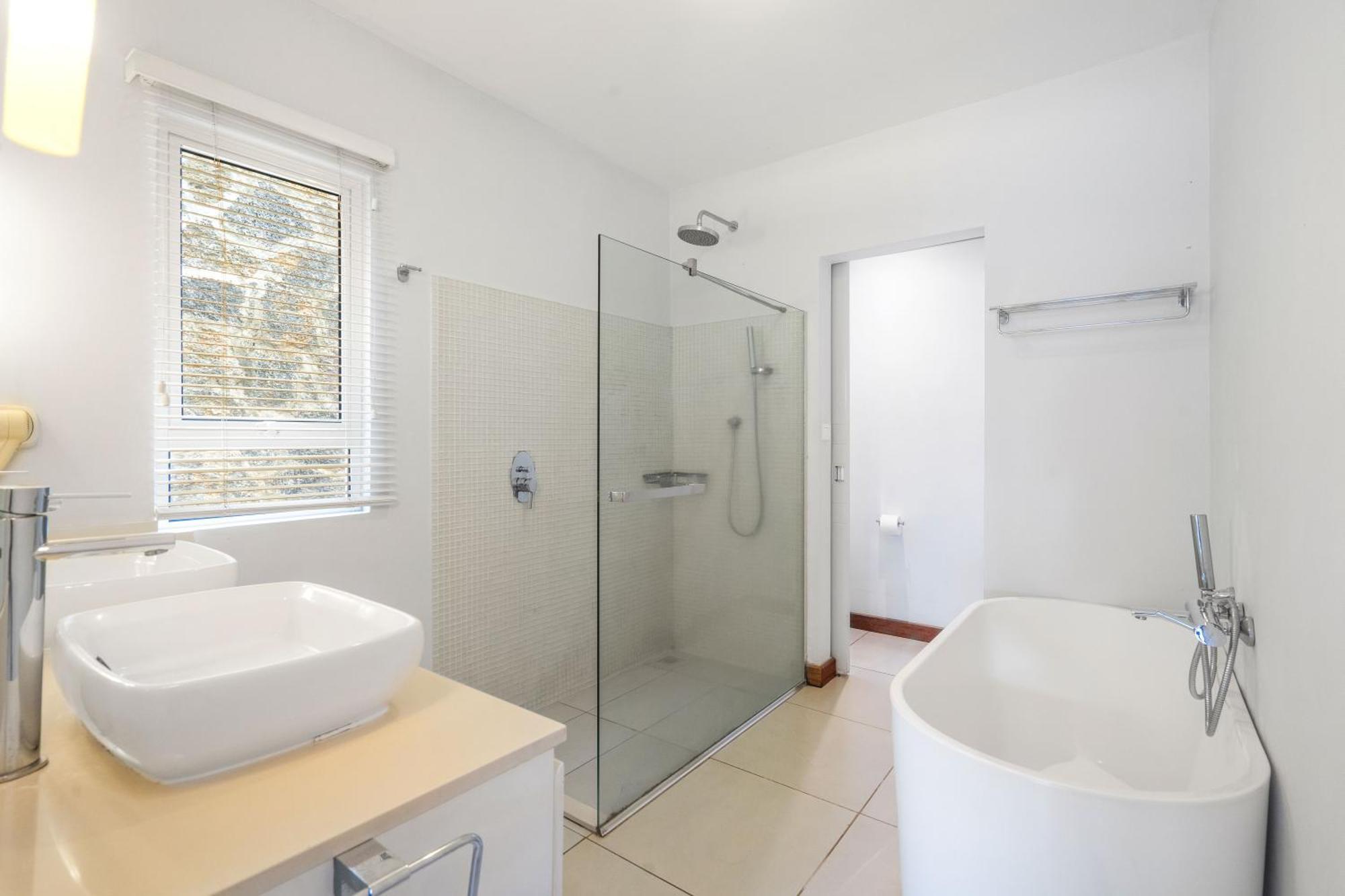 Kanope Bay - Beachfront Aparthotel *